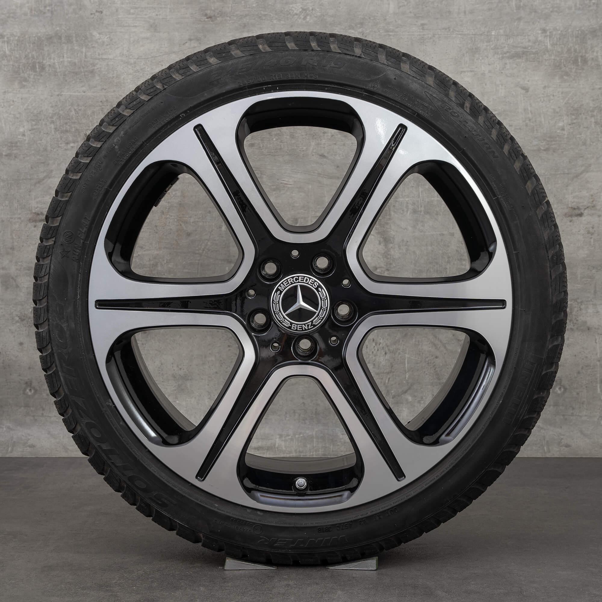 Alkuperäiset Mercedes Benz E-sarjan talvirenkaat 19 tuuman W213 S213 C238 A238 vanteet A2134013400 A2134013500 musta kiillotettu käännetty