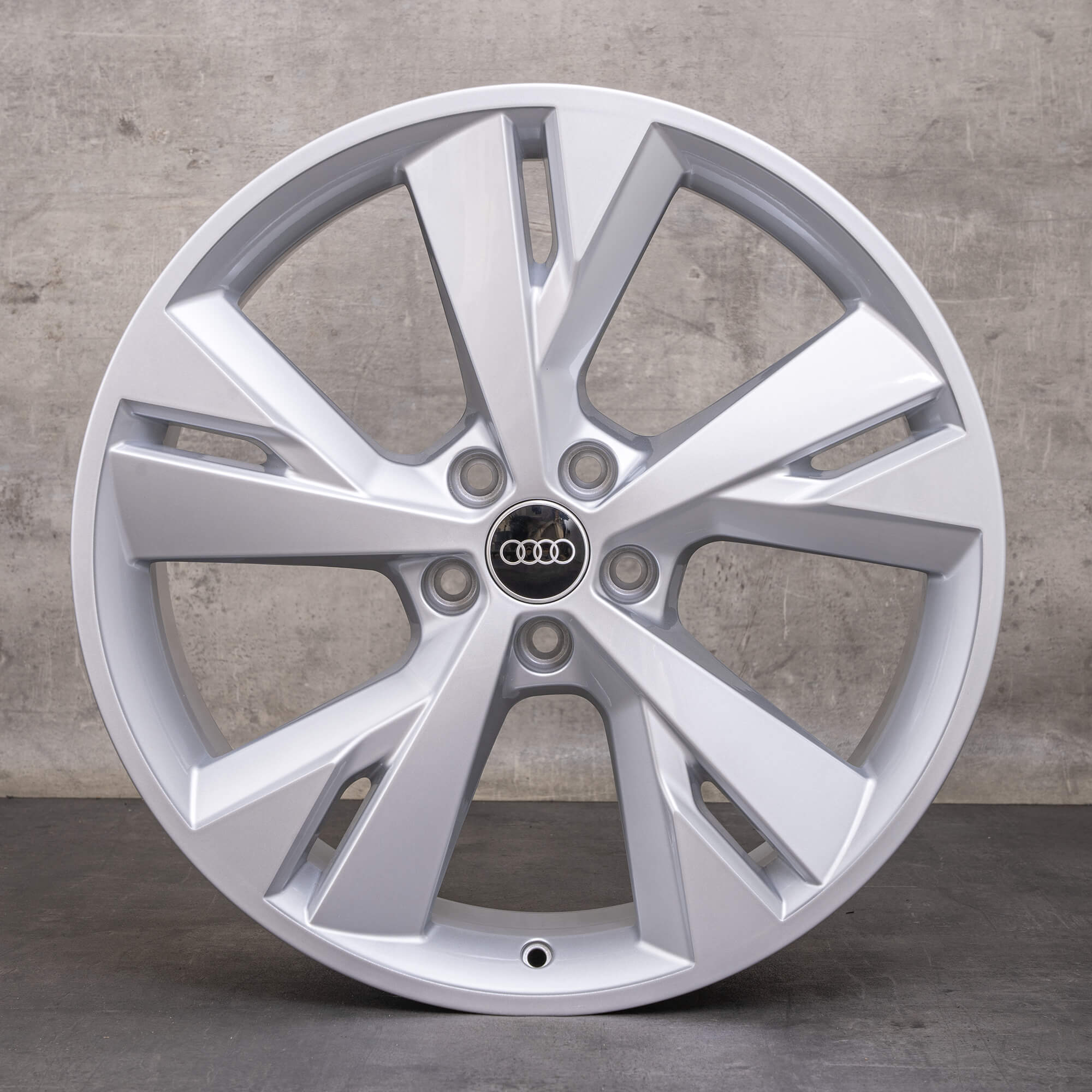 Jante originale Audi e-tron Q4 & Sportback 20 inch FZ 89A601025AP 89A601025AQ argintiu