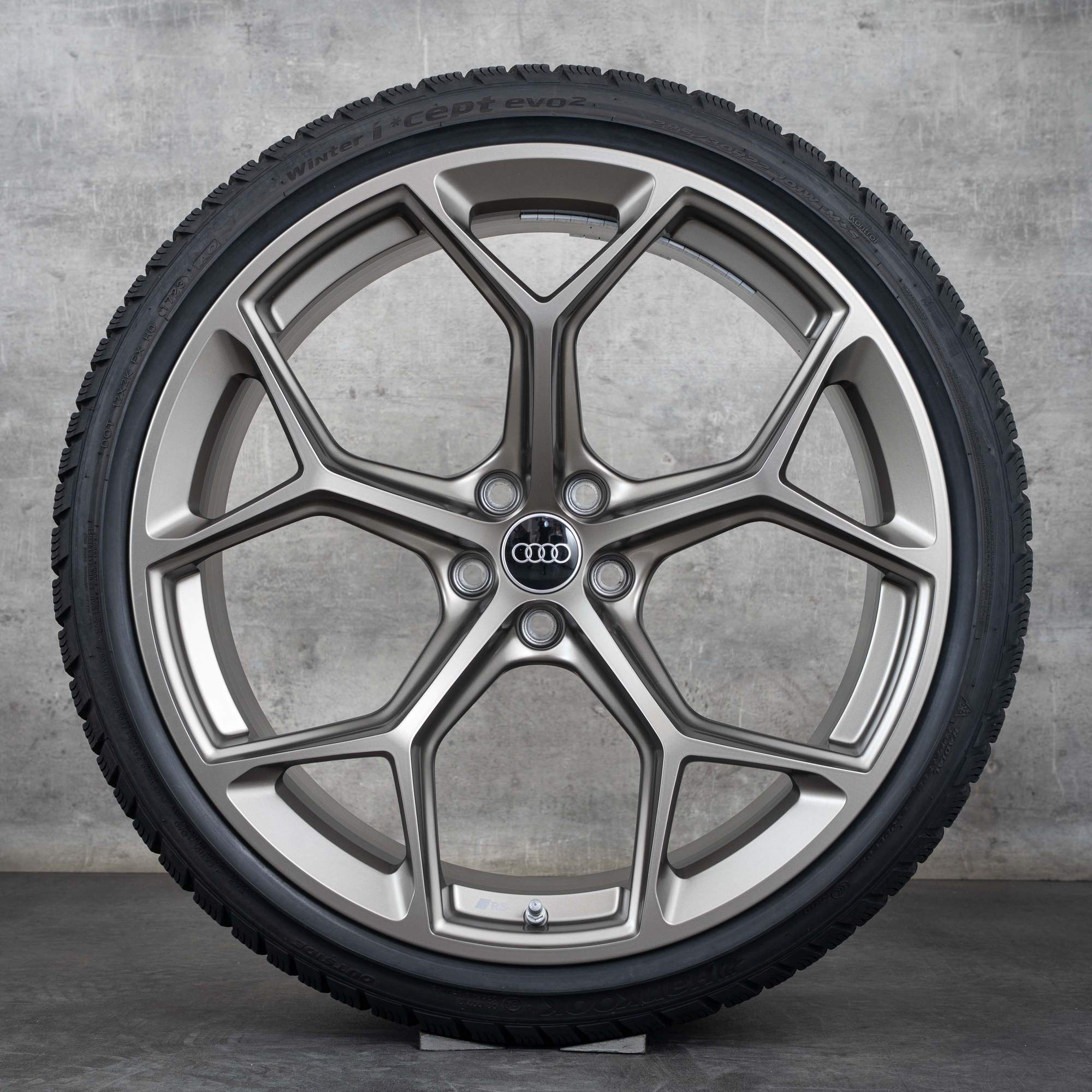 Orijinal Audi RS6 RS7 kış jant lastikleri 22 inç 4K C8 jantlar performans petek tasarım 4K0601025BM galaksi saten mat