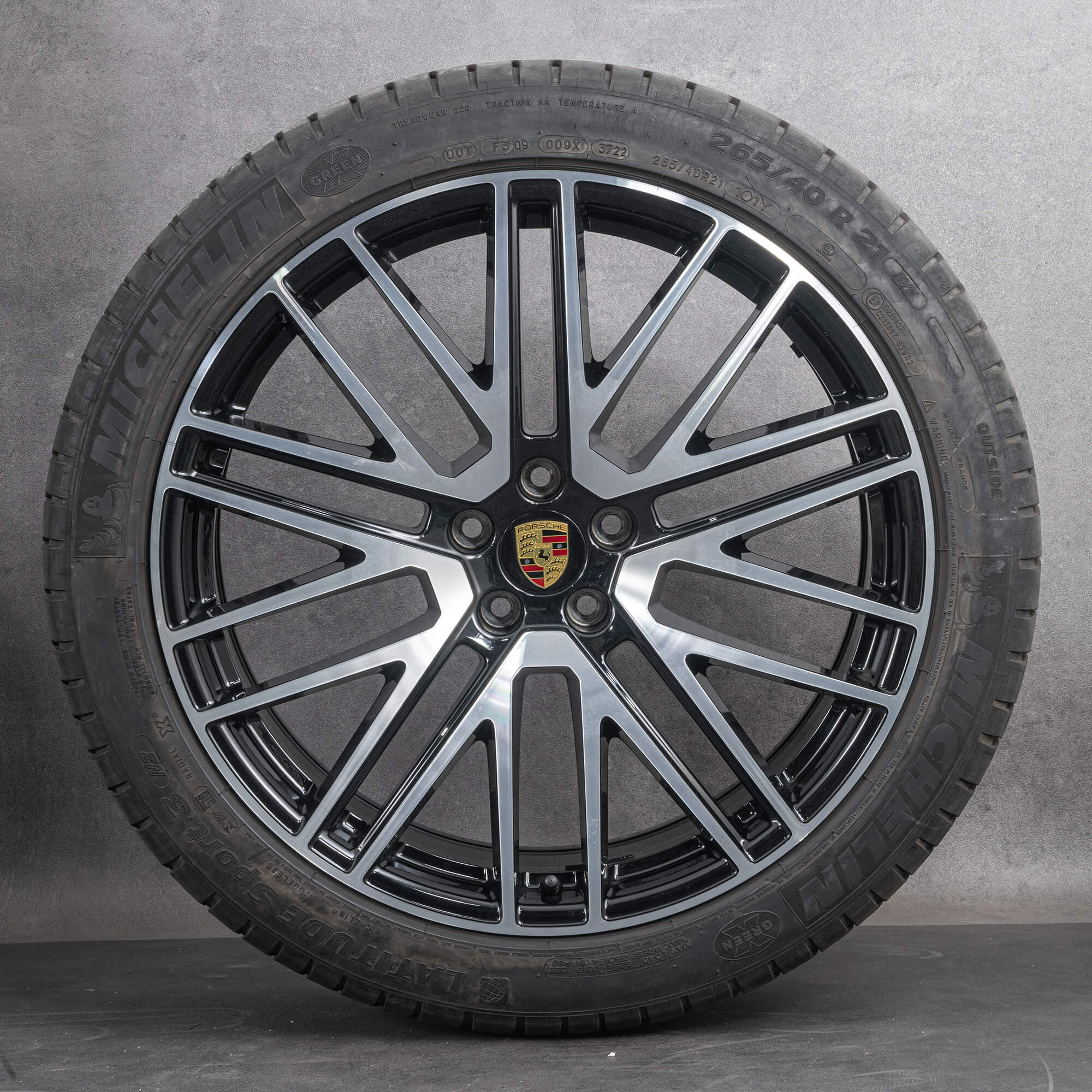 Original Porsche 21 Zoll  Macan III 95B044668J 95B Sommerräder Sommerreifen