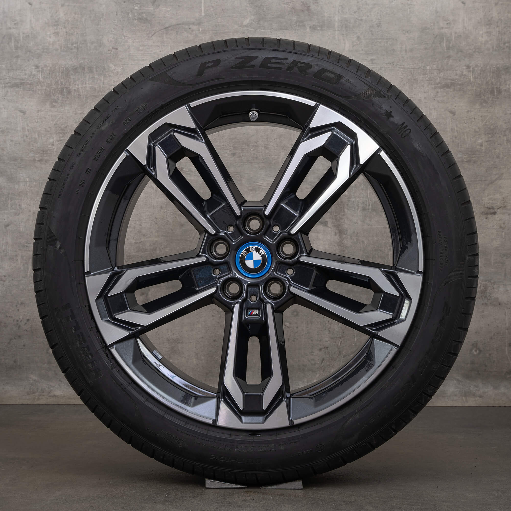 BMW X1 iX1 X2 Felgen 19 Zoll U11 U10 Summerrtyres Styling 871 M 5A1E230 jet black glanzgedreht