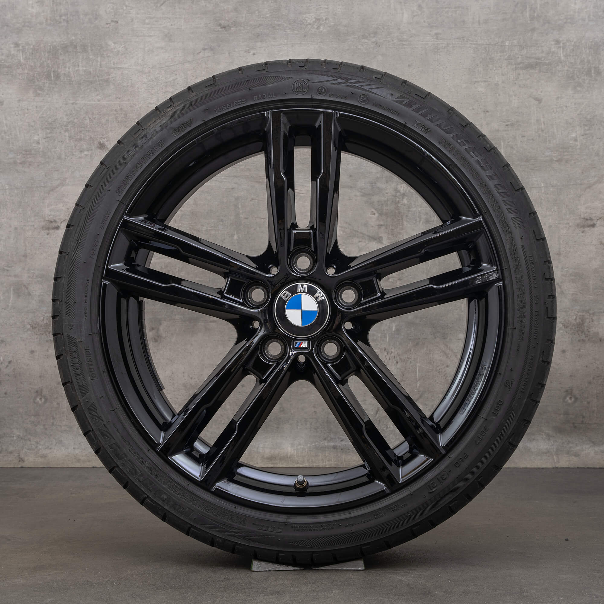 BMW Série 1 F20 F21 2 F22 F23 rodas de verão jantes 18 polegadas pneus 719 M