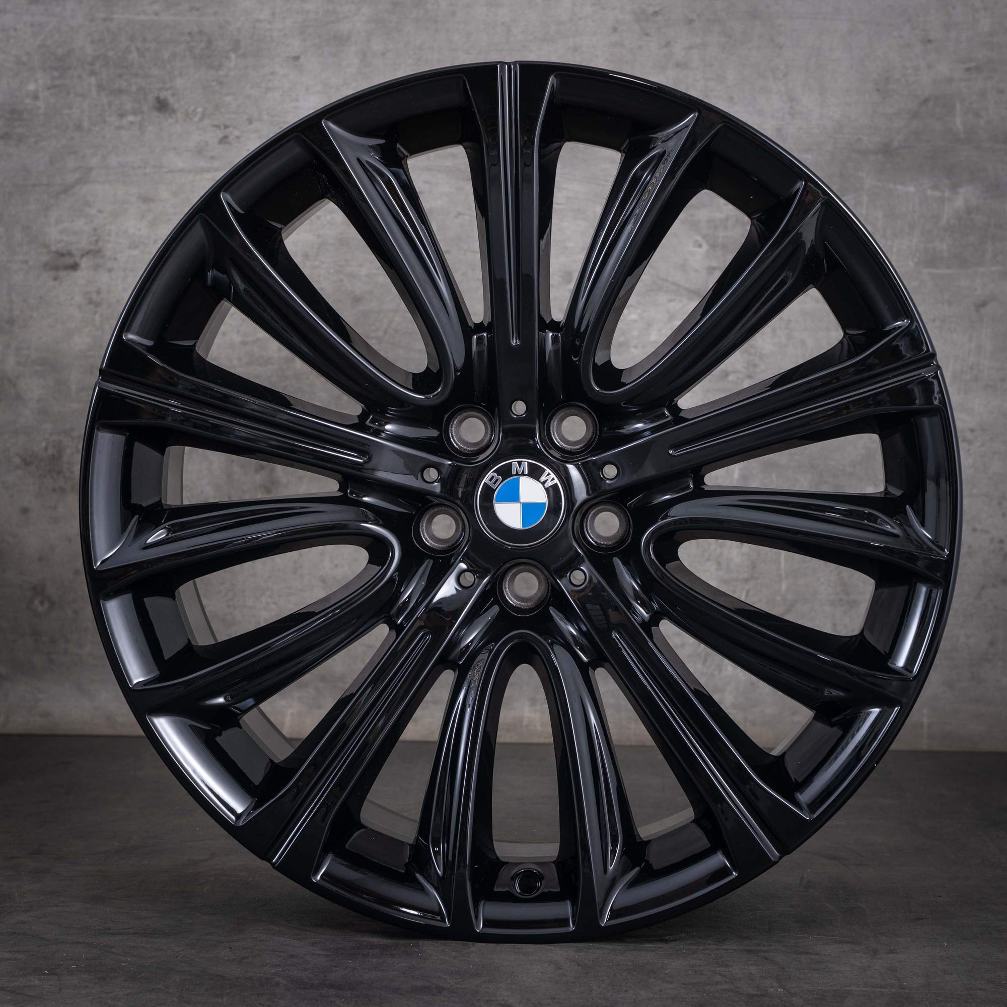 Original BMW 7er 6er GT Felgen 20 Zoll G11 G12 G32 6863110 6863111 Styling 628 jet black uni lackiert - Felge 4 von 4