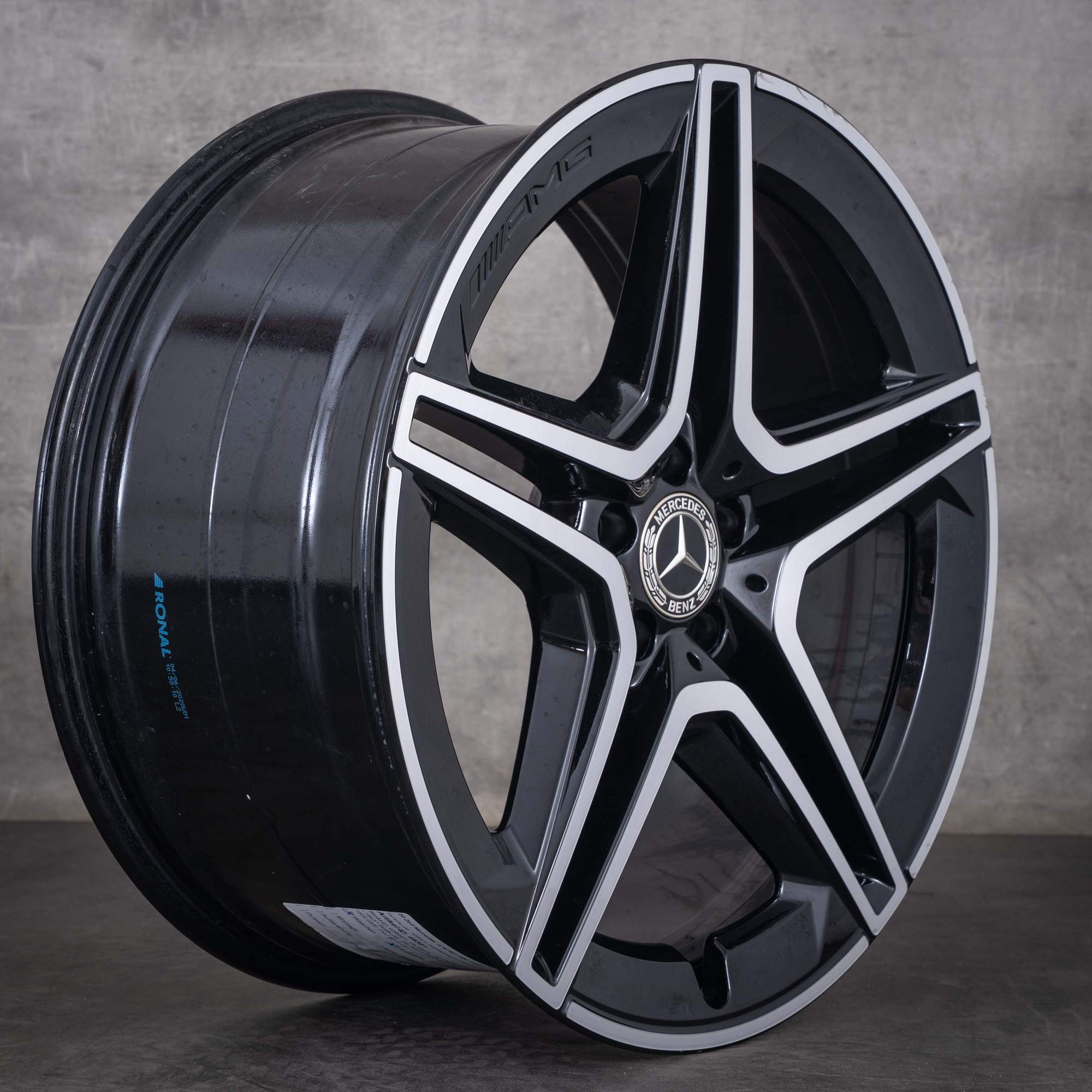 Jantă originală AMG Mercedes-Benz GLS X167 21 de inci cod A1674017300 neagră diamantată