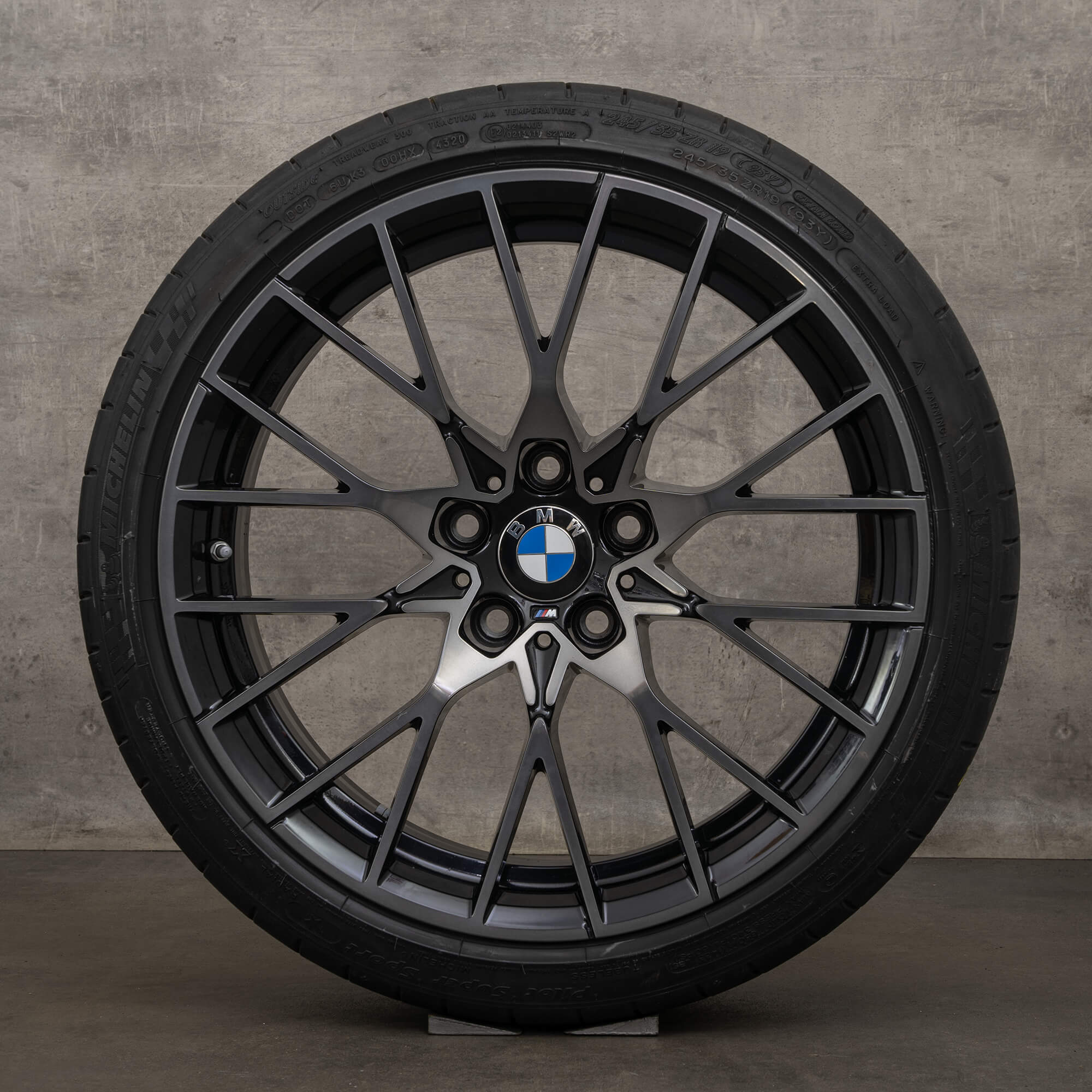 Original BMW M2 19 Zoll Felgen F87 Sommerräder 8073847 8073848 schwarz glanzgedreht