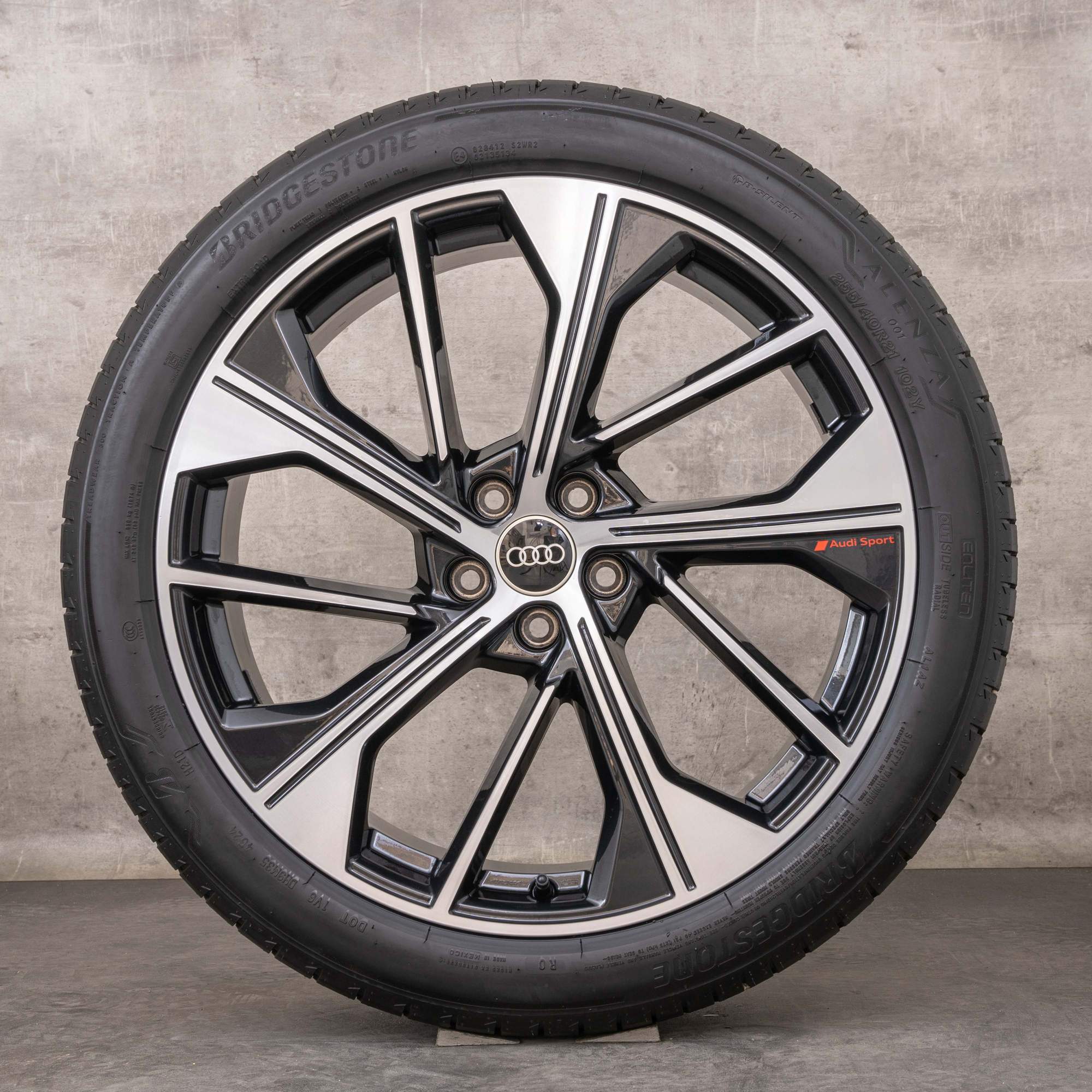 Originali Audi Q5 SQ5 cerchi auto 21 pollici FY estivi 80A601025BQ granito lucido