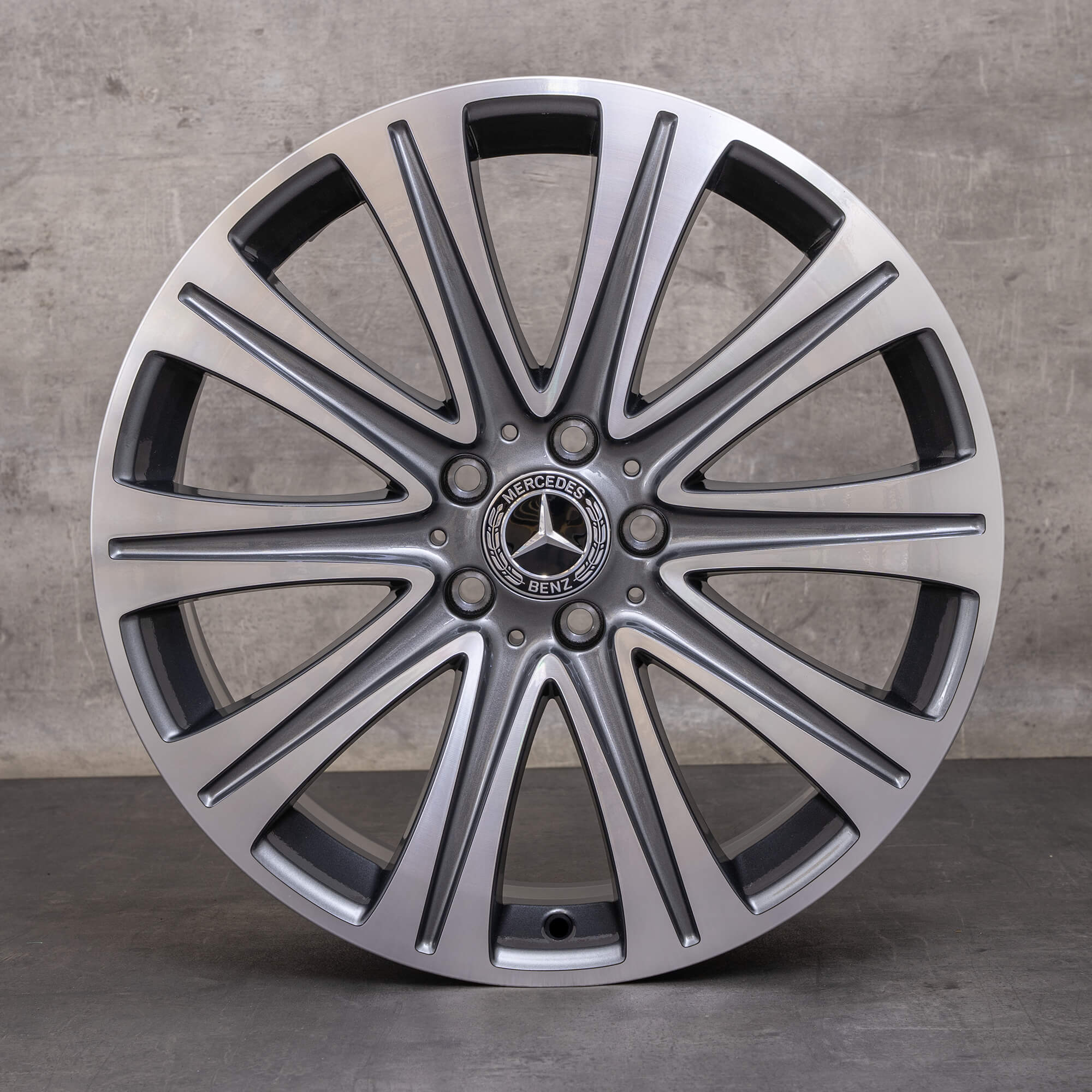 Orijinal Mercedes Benz E-Serisi jantlar 19 inç W213 S213 C238 A238 A2134010500 himalaya gri parlak tornalı YENİ