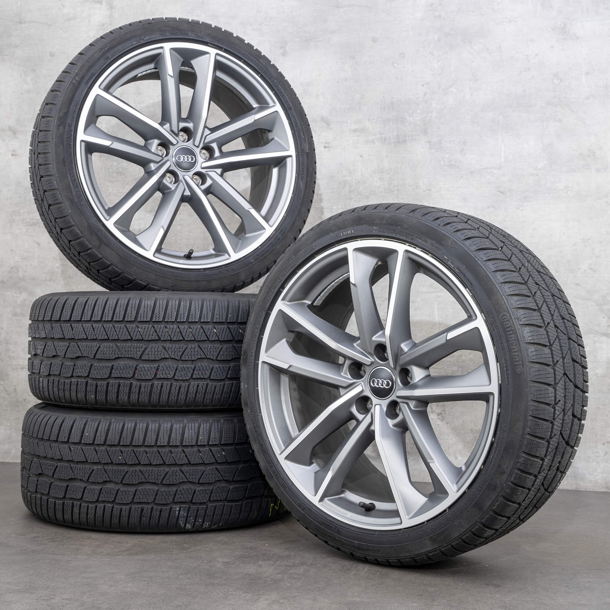 Original Audi A5 S5 Winterräder 19 Zoll 8W B9 F5 Felgen 8W0601025DC titan matt front glanzgedreht