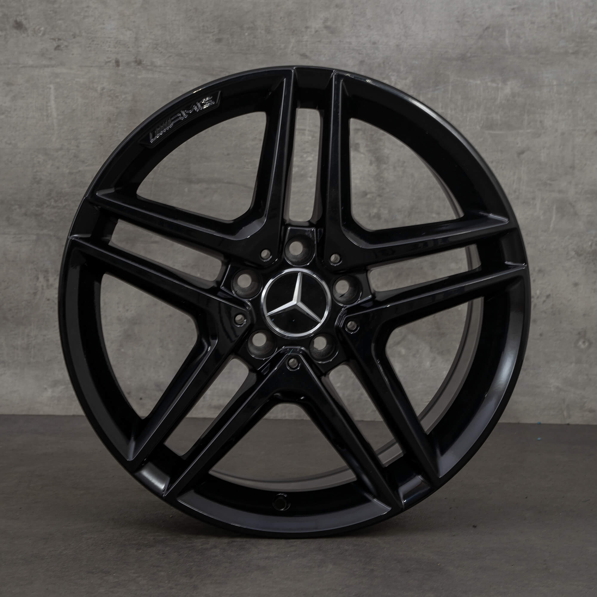 Jantes AMG 18 pouces Mercedes Benz Classe A W176 A45 AMG CLA45 & 250 Sport C117
