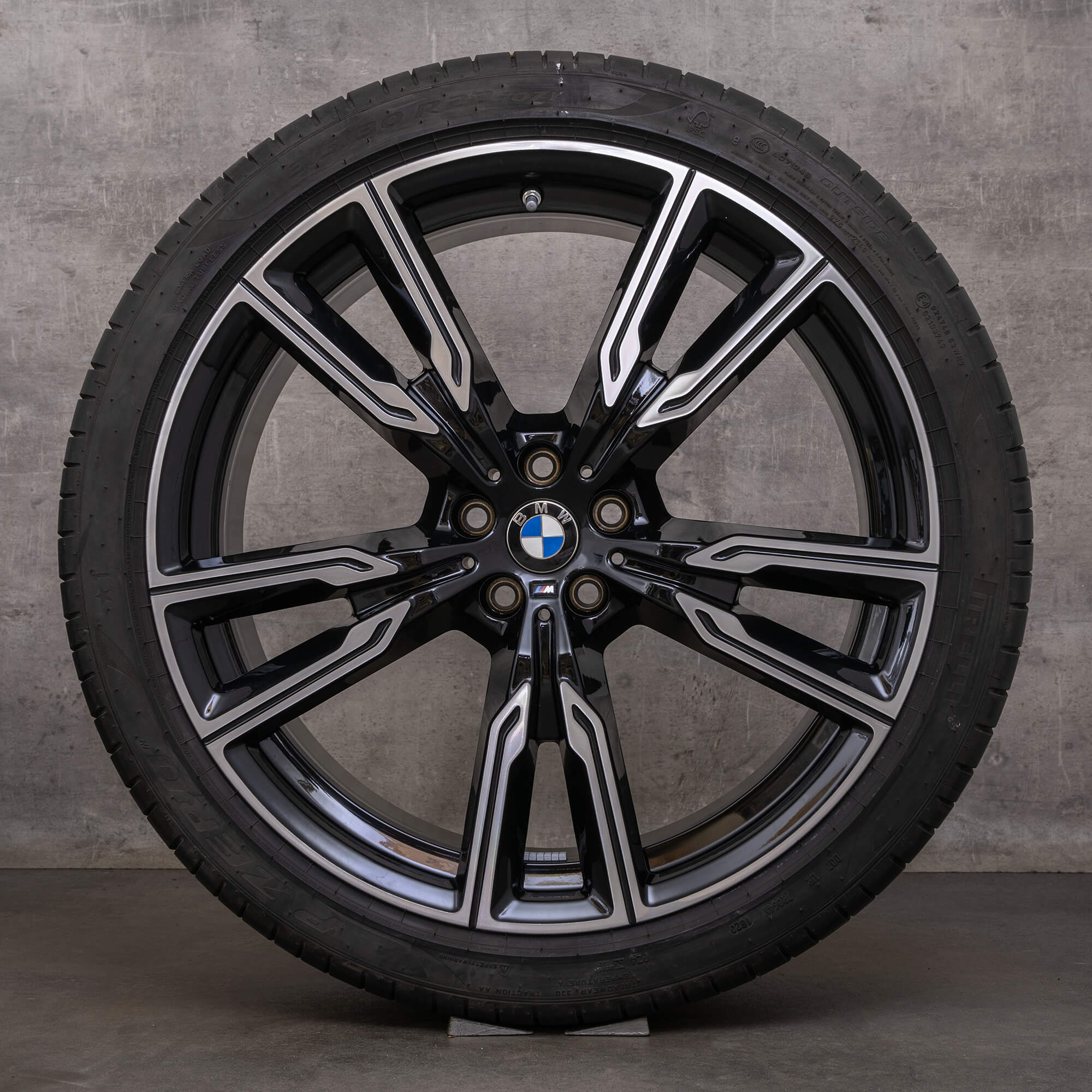 Original BMW X5 X6 Felgen 22 Zoll G05 G06 Sommerräder 747 M 6856025 6856026 schwarz glanzgedreht