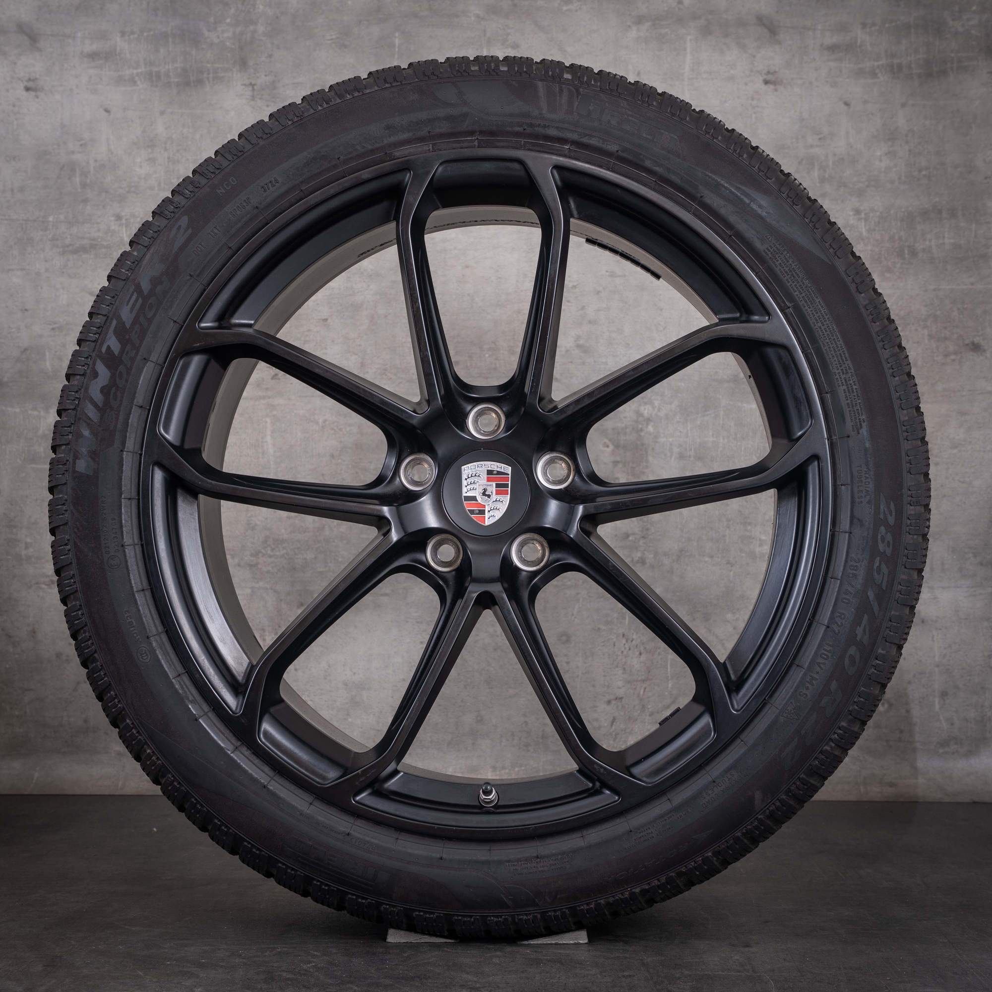 Original Porsche Cayenne Coupe Winterräder 22 Zoll 9YA II E3 Felgen 9Y3601025CC 9Y3601025AP GT Design schwarz matt