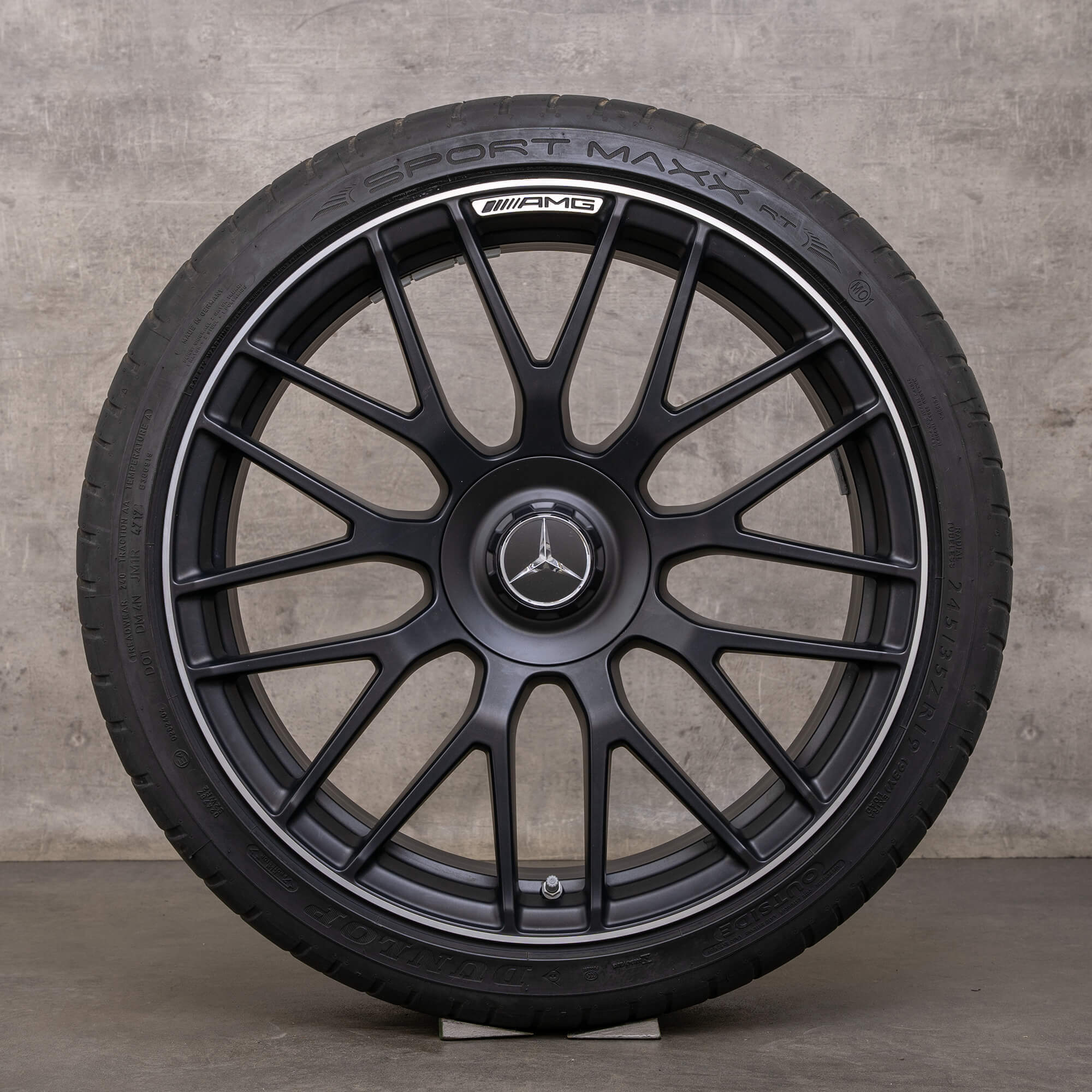 OEM Mercedes Benz C63 & S AMG rims 19 inch W205 S205 summer tires