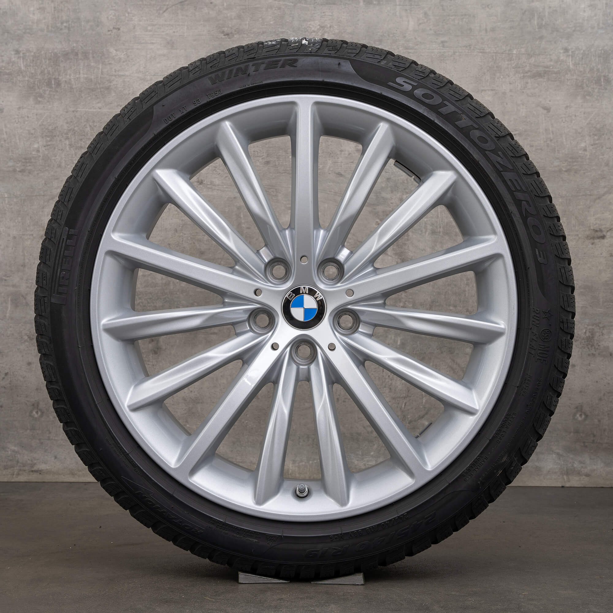 Original BMW 5er Winterräder 19 Zoll G30 G31 Felgen Styling 633 6863419 silber