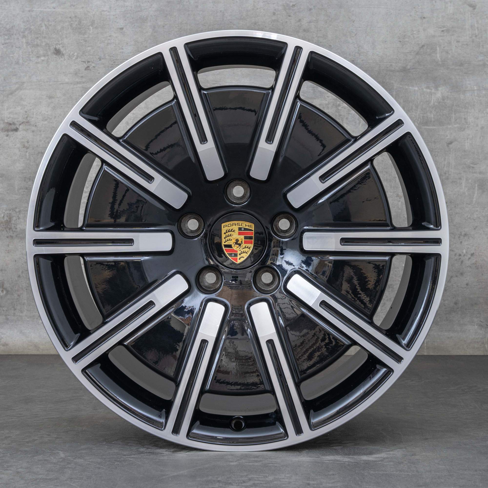 Oryginalne felgi Porsche Taycan 20 cali 9J1 Aero 9J1601025E 9J1601025F czarne polerowane