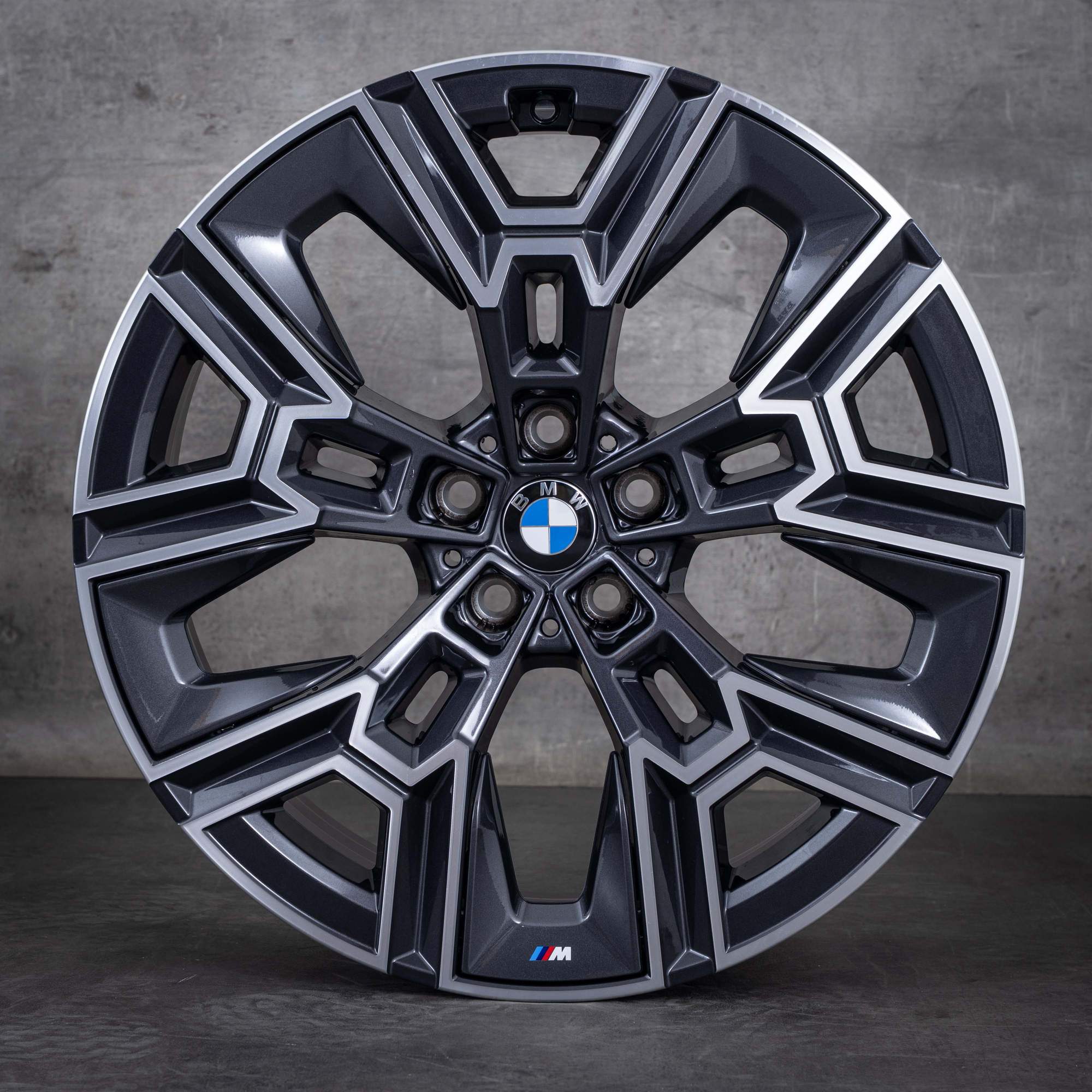 Oryginalne felgi BMW serii 5 i5 20 cali G60 G61 koła letnie stylizacja 939 M 5A324E8 5A324E9 orbit szary polerowane