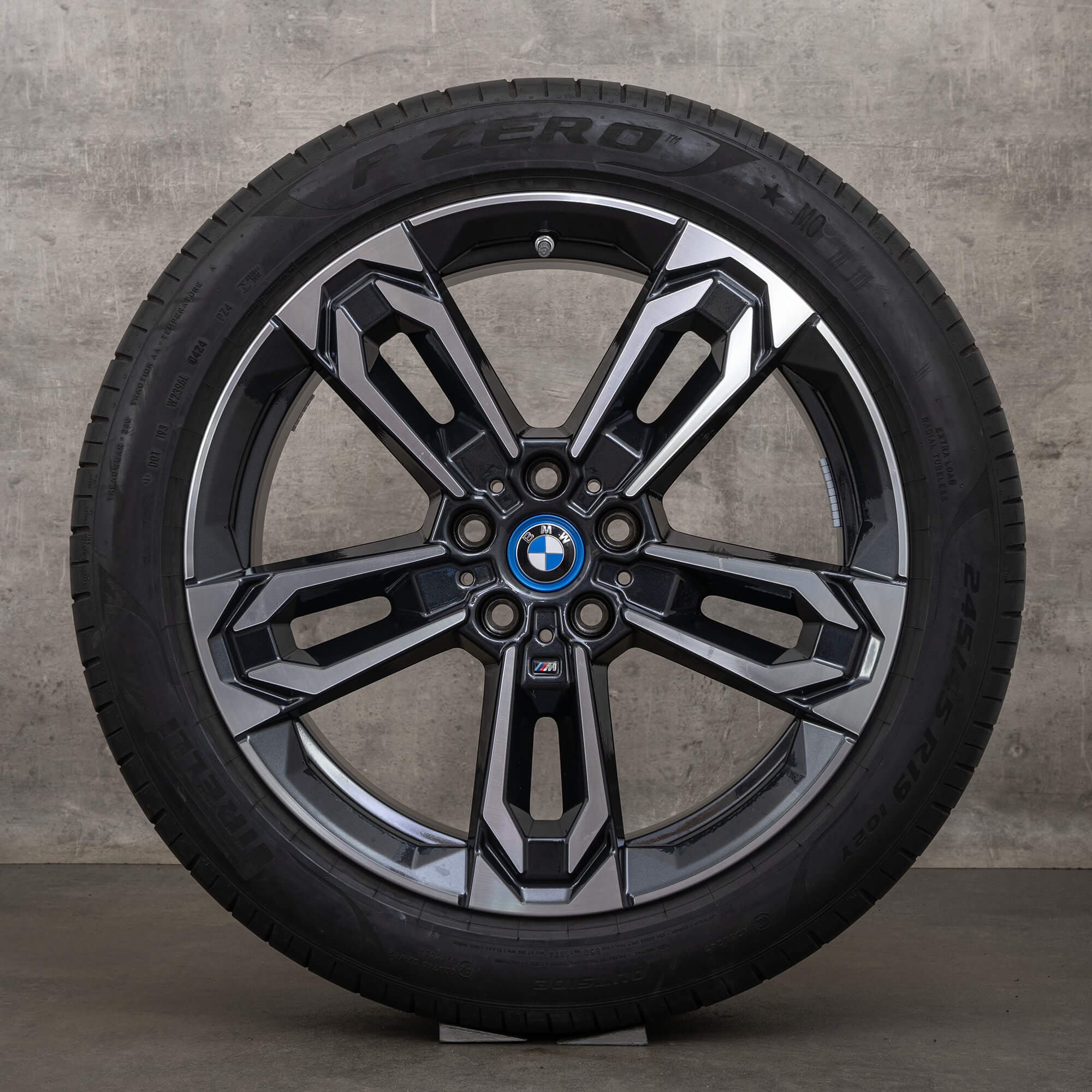 BMW X1 iX1 X2 Felgen 19 Zoll U11 U10 Summerrtyres Styling 871 M 5A1E230 jet black glanzgedreht