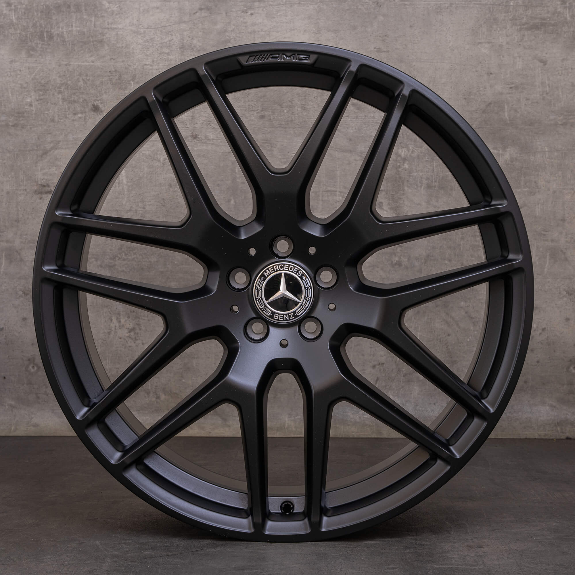 Original Mercedes Benz GLE 63 & S AMG fälg 22 tum A2924012400 cross spoke design svart matt