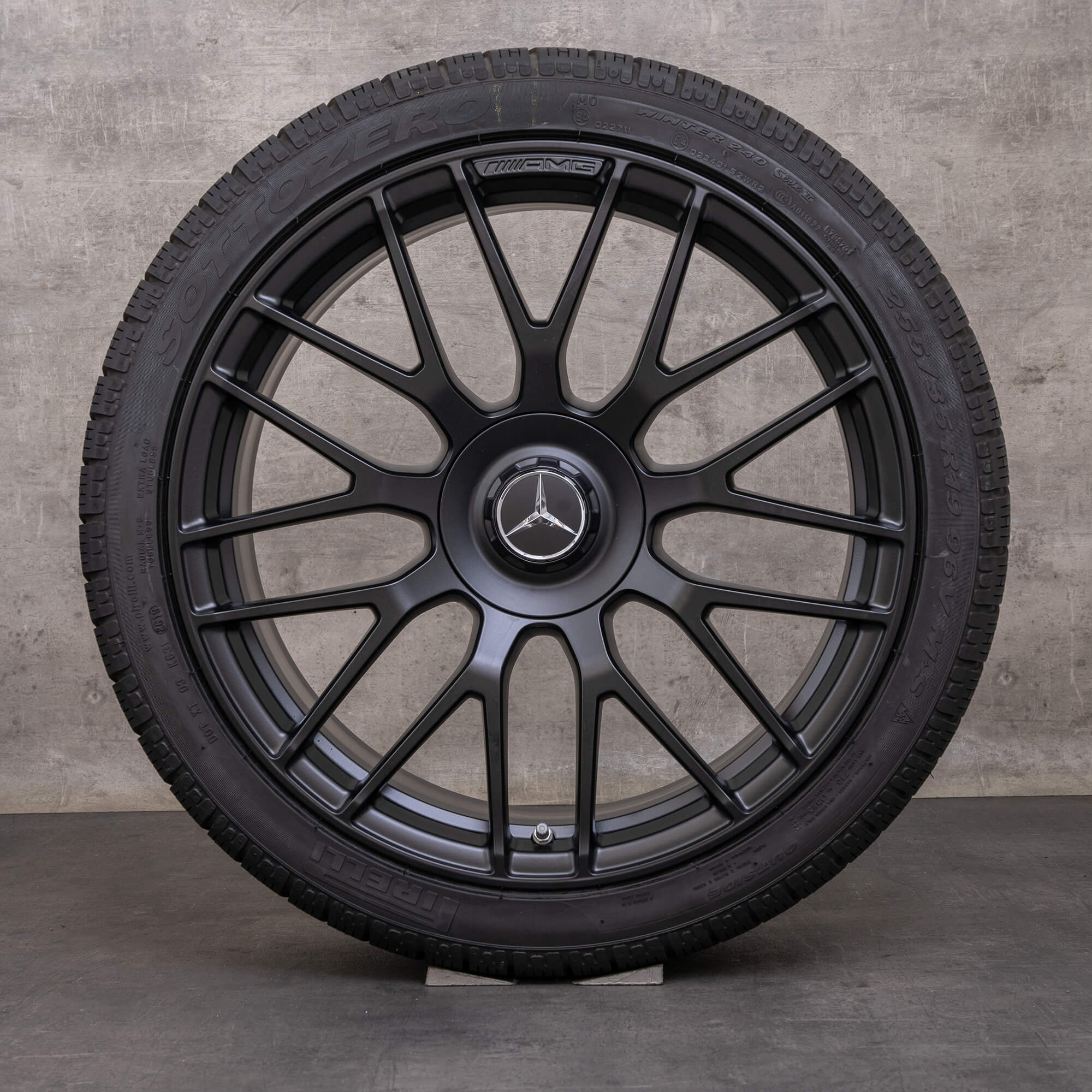 Original AMG Mercedes Benz C63 & S Winterräder 19 Zoll C205 A205 Felgen A2054015900 A2054016000 schwarz matt