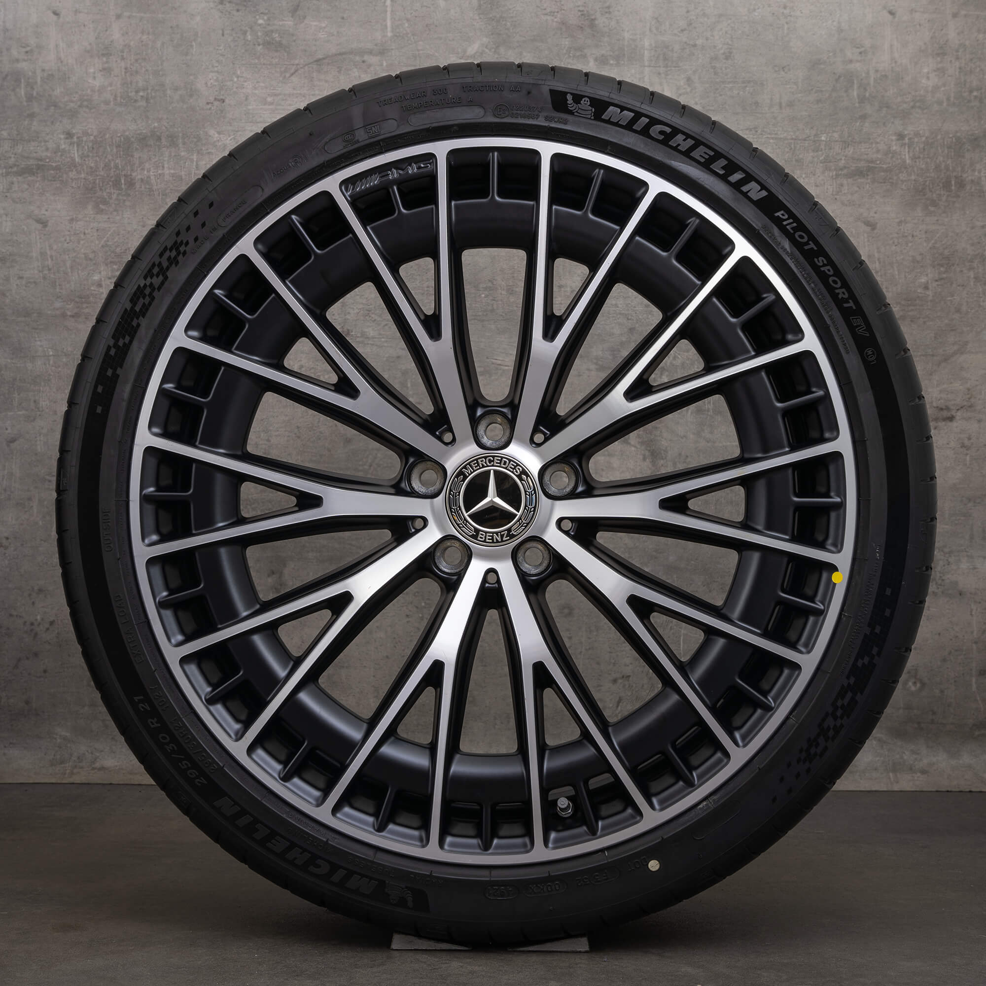 Originele Mercedes Benz EQE 43 53 AMG winterwielen 21 inch V295 velgen A2954012900 A2954013000 zwart mat gepolijst