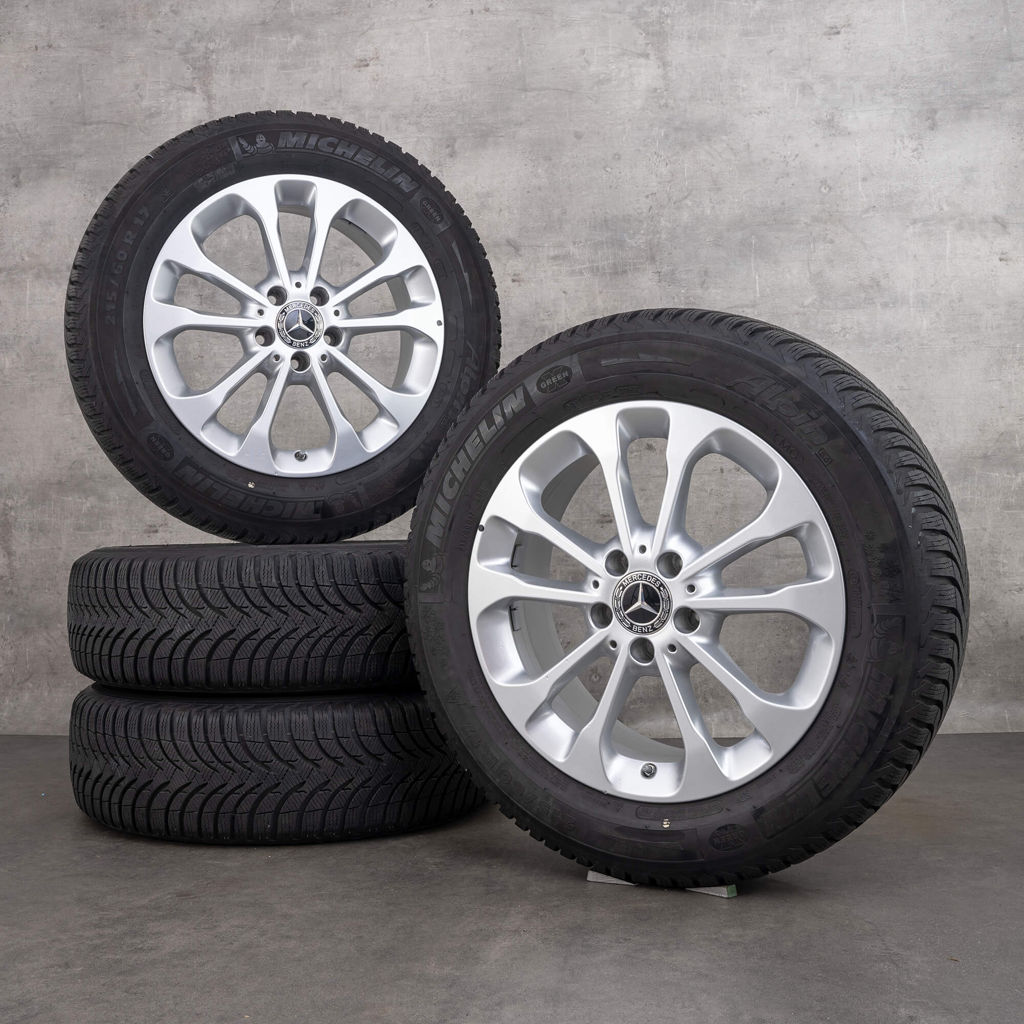Mercedes Benz 17 Zoll Felgen GLA X156 Winterreifen Winterräder 