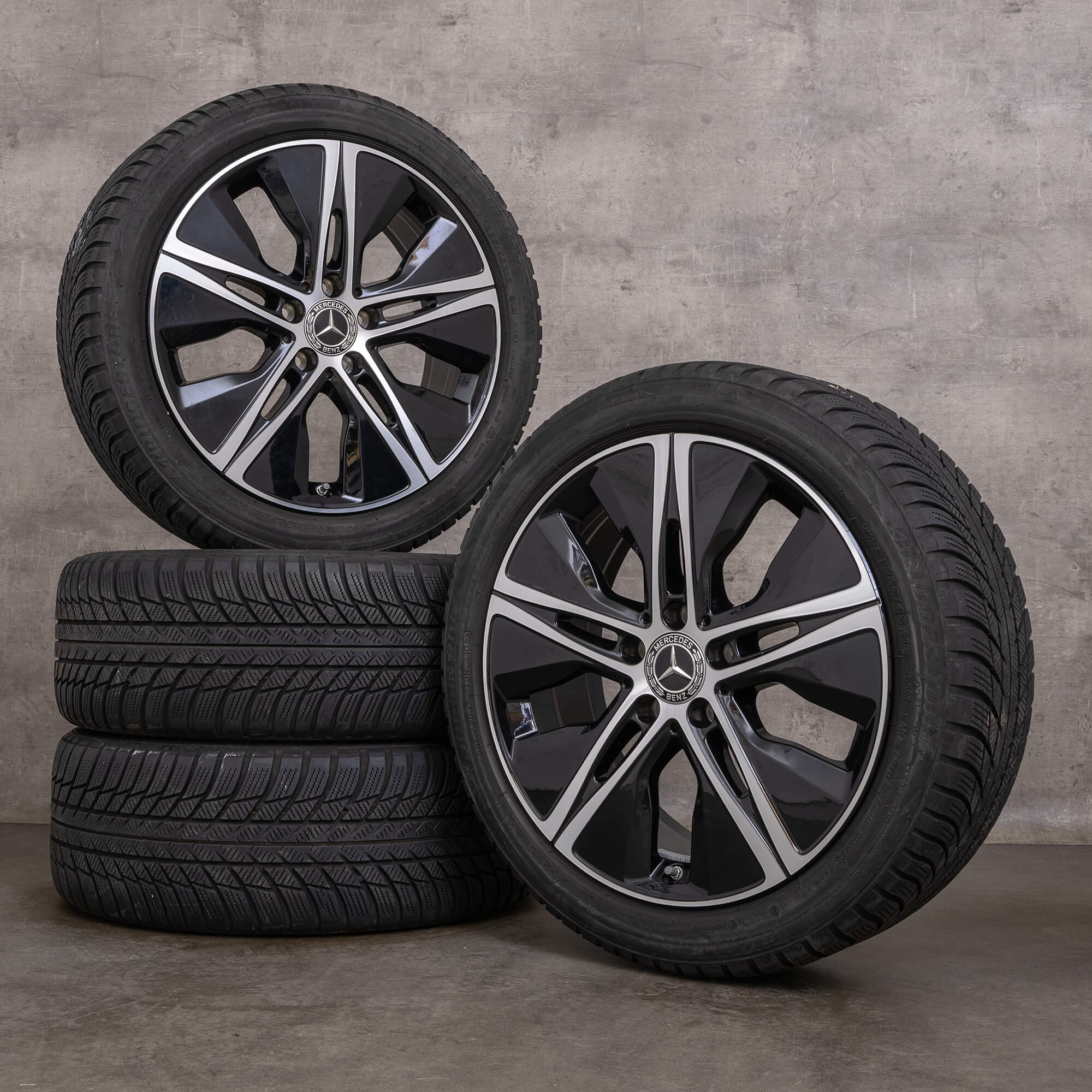 Orijinal Mercedes Benz A B Sınıfı CLA kış jantları 18 inç W177 V177 W247 C118 X118 jantlar A1774010500 siyah parlak tornalanmış