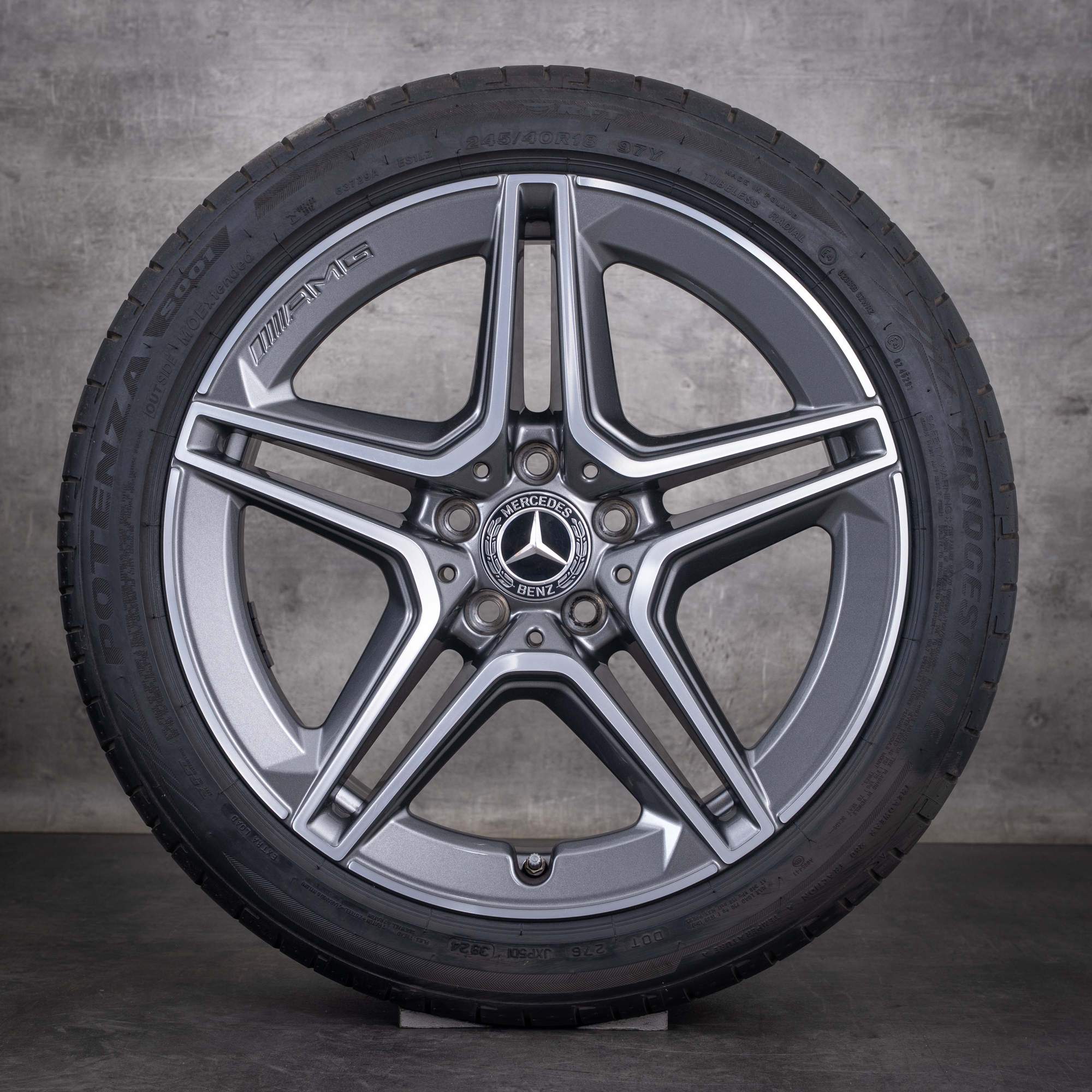 Original Mercedes-Benz C-Klass AMG-fälgar 18 tum W205 S205 C205 A205 sommarhjul A2054019500 A2054019600 himalaya grey, frontpolerade