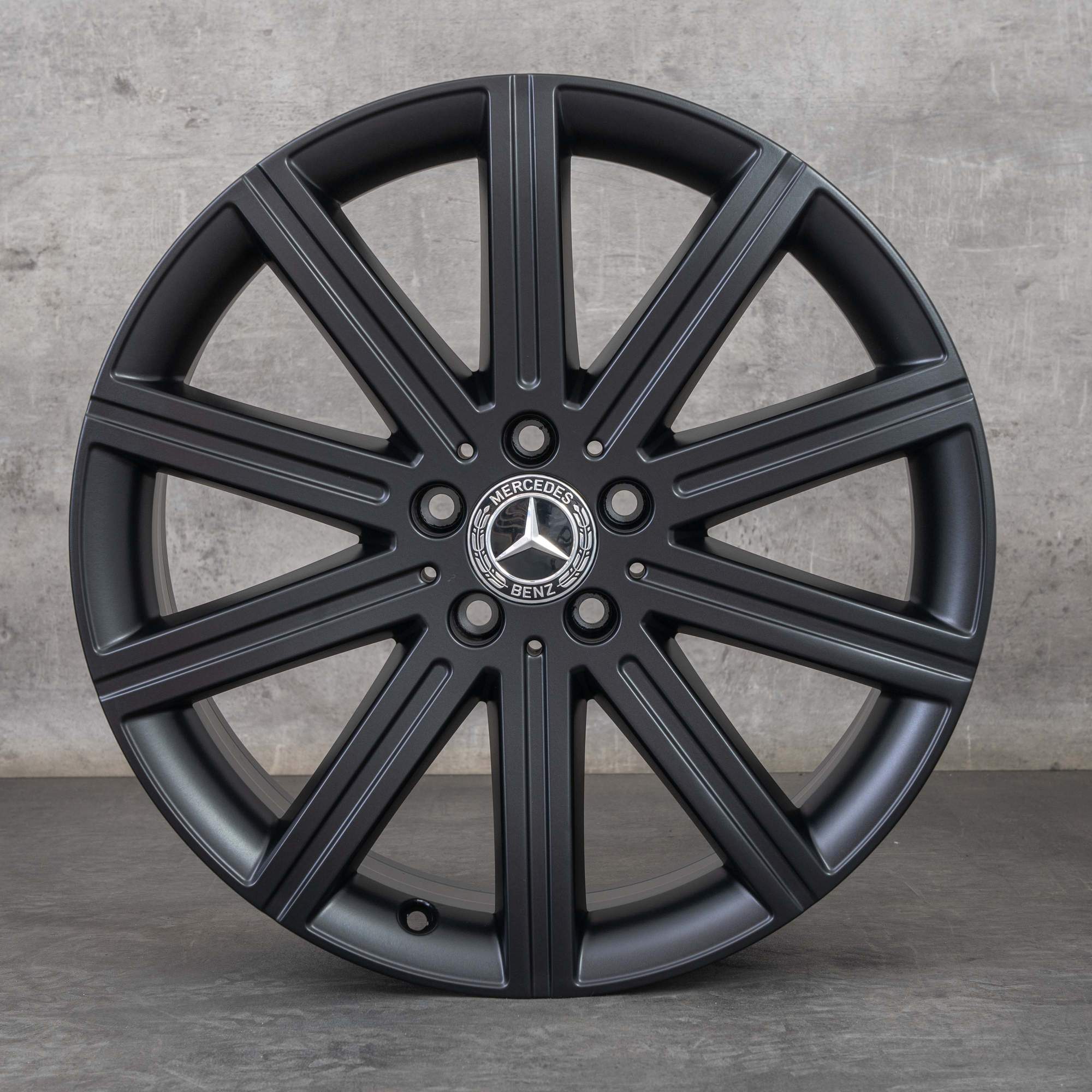 Oryginał Mercedes Benz Klasa V Felgi 19 cali W447 Vito A4474015600 czarny mat