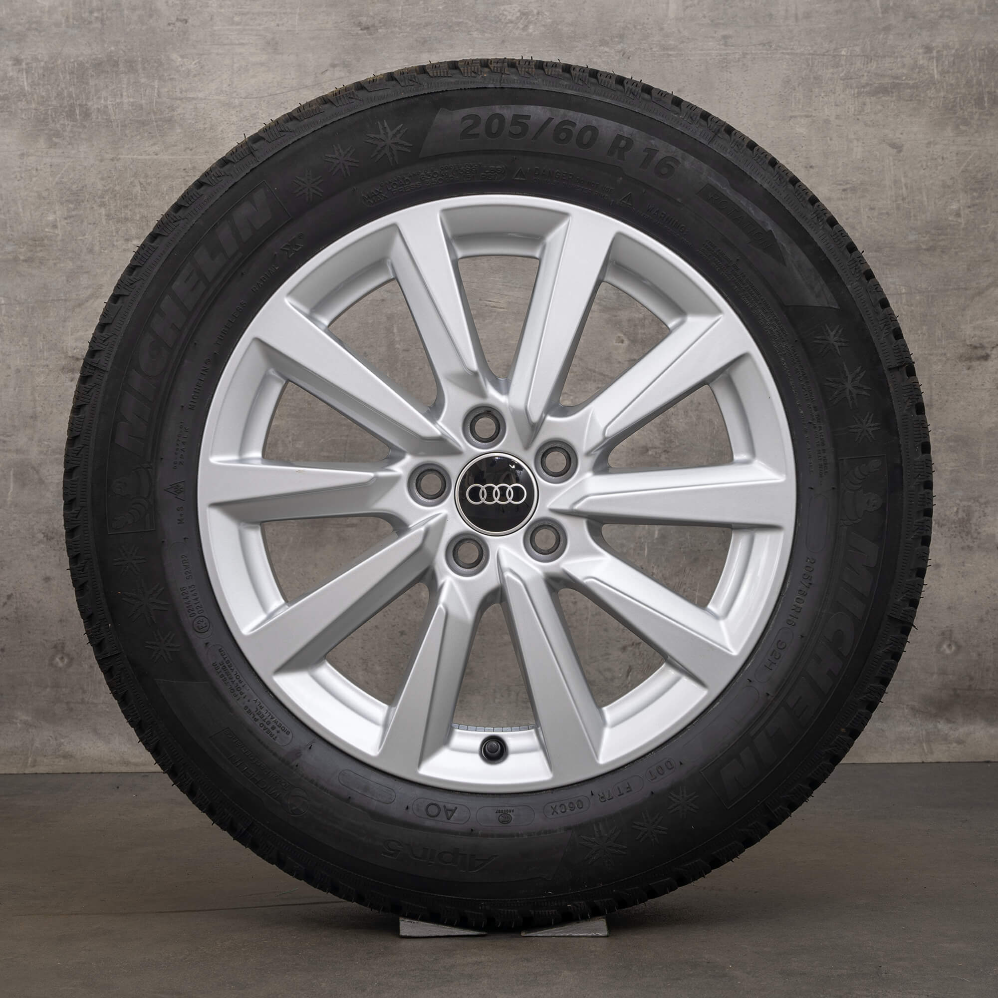 Original Audi A1 Felgen 16 Zoll II GB Allstreet Citycarver 82A601025C Winterreifen Winterräder Alufelgen Silber