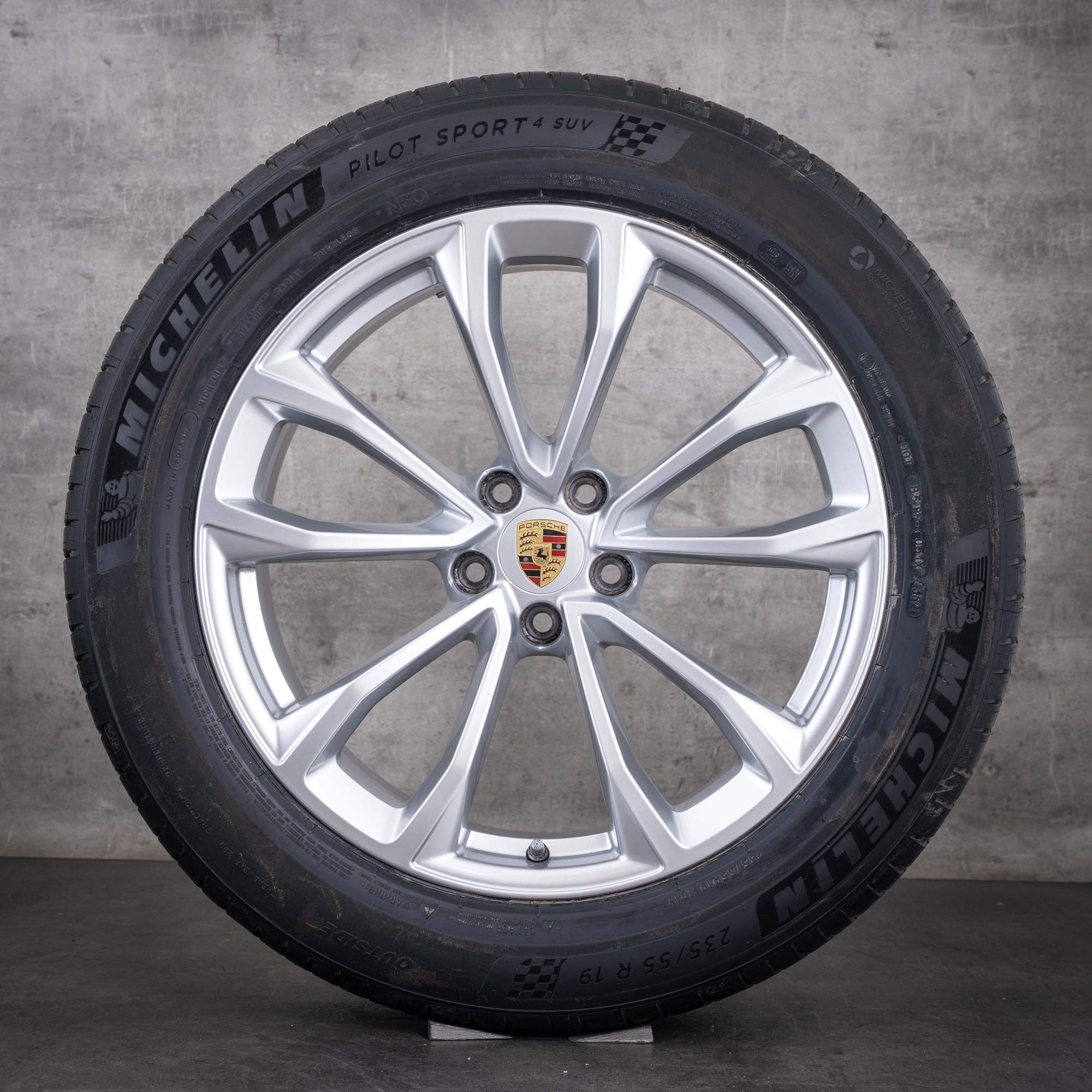 Jantes d'origine Porsche Macan II & III 19 pouces pour pneus été 95B601025EG 95B601025EH argentées
