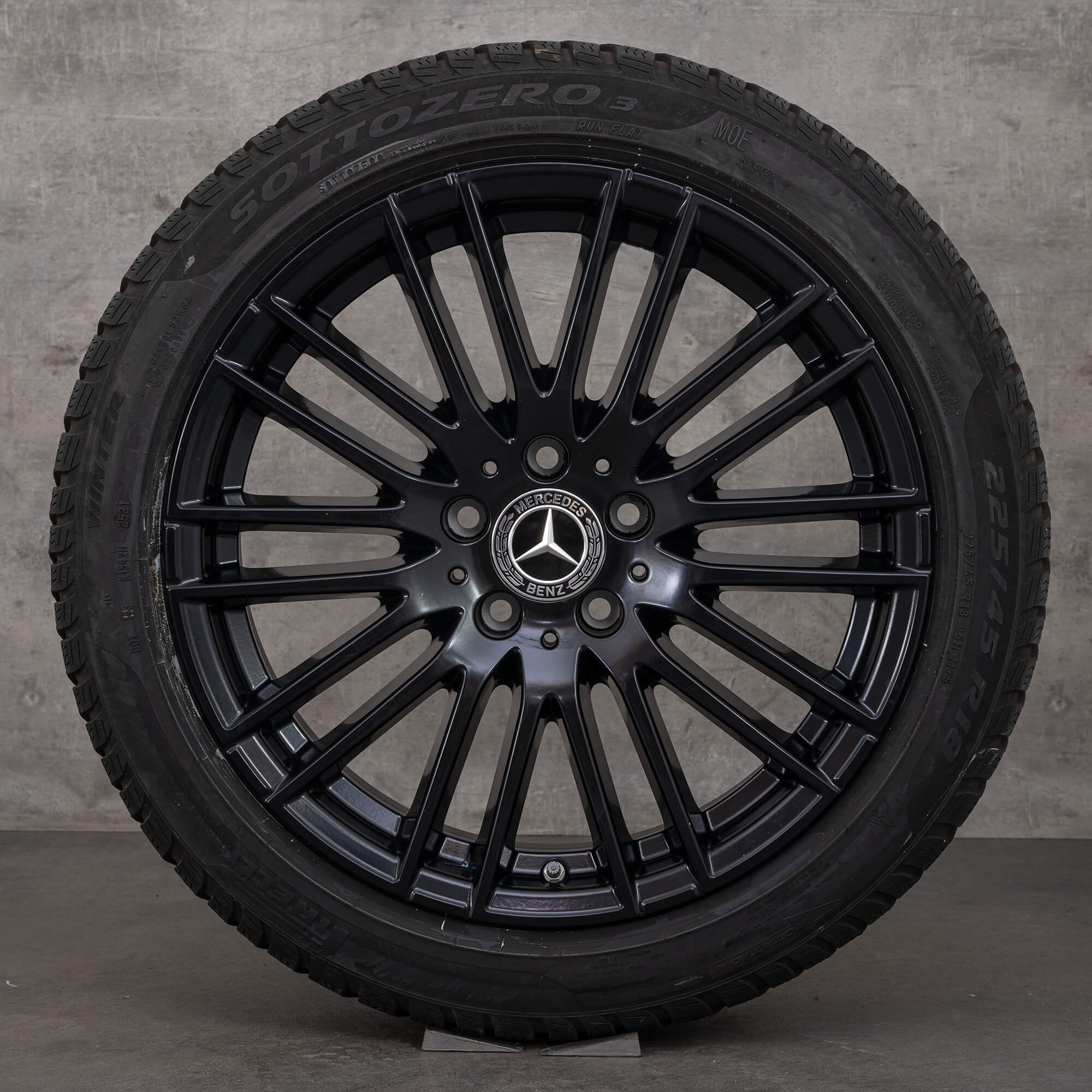 Mercedes 18 inch velgen C-Klasse W206 S206 winterbanden wintervelgen A2064014900