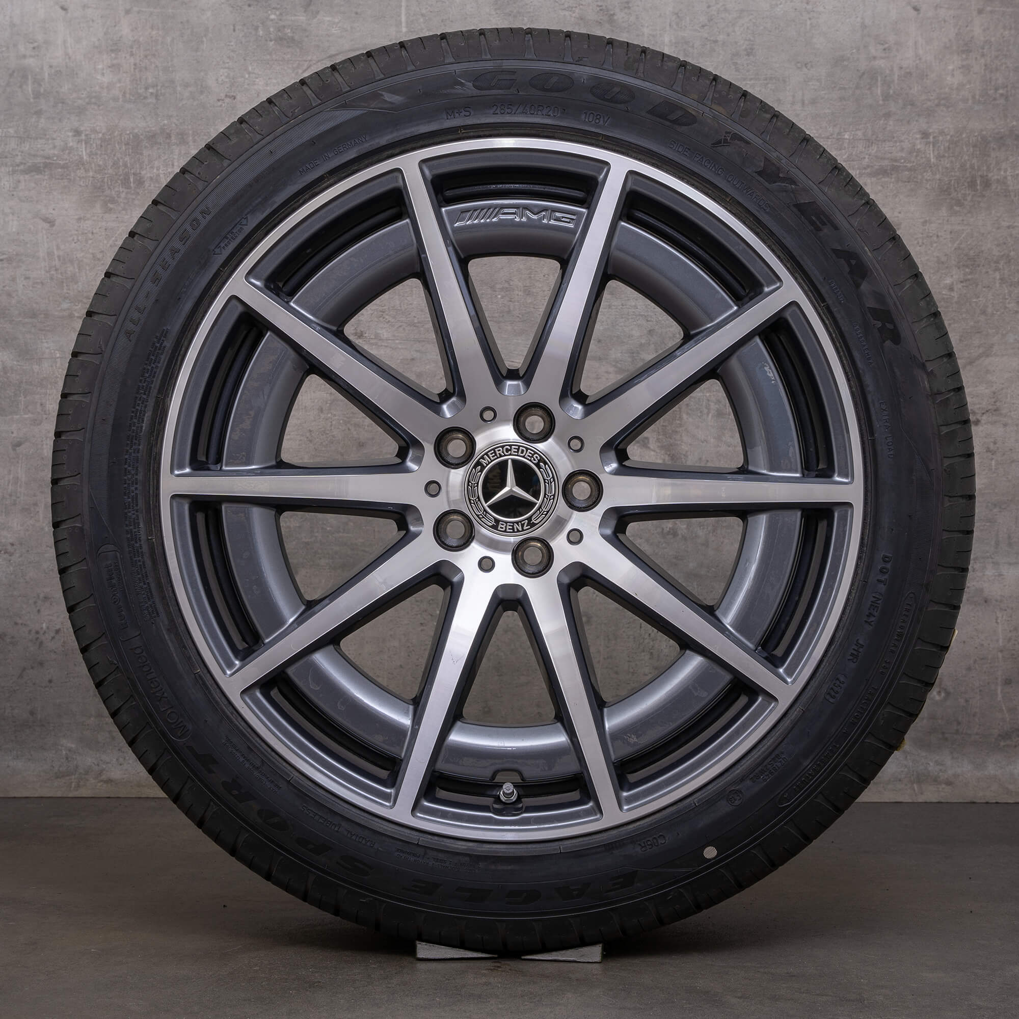 Orijinal Mercedes Benz S-Serisi S 63 E AMG jantlar 20 inç W223 Performans tüm hava koşullarına uygun lastikler A2234011900 A2234012000 himalaya gri yüksek parlaklıkta tornalanmış