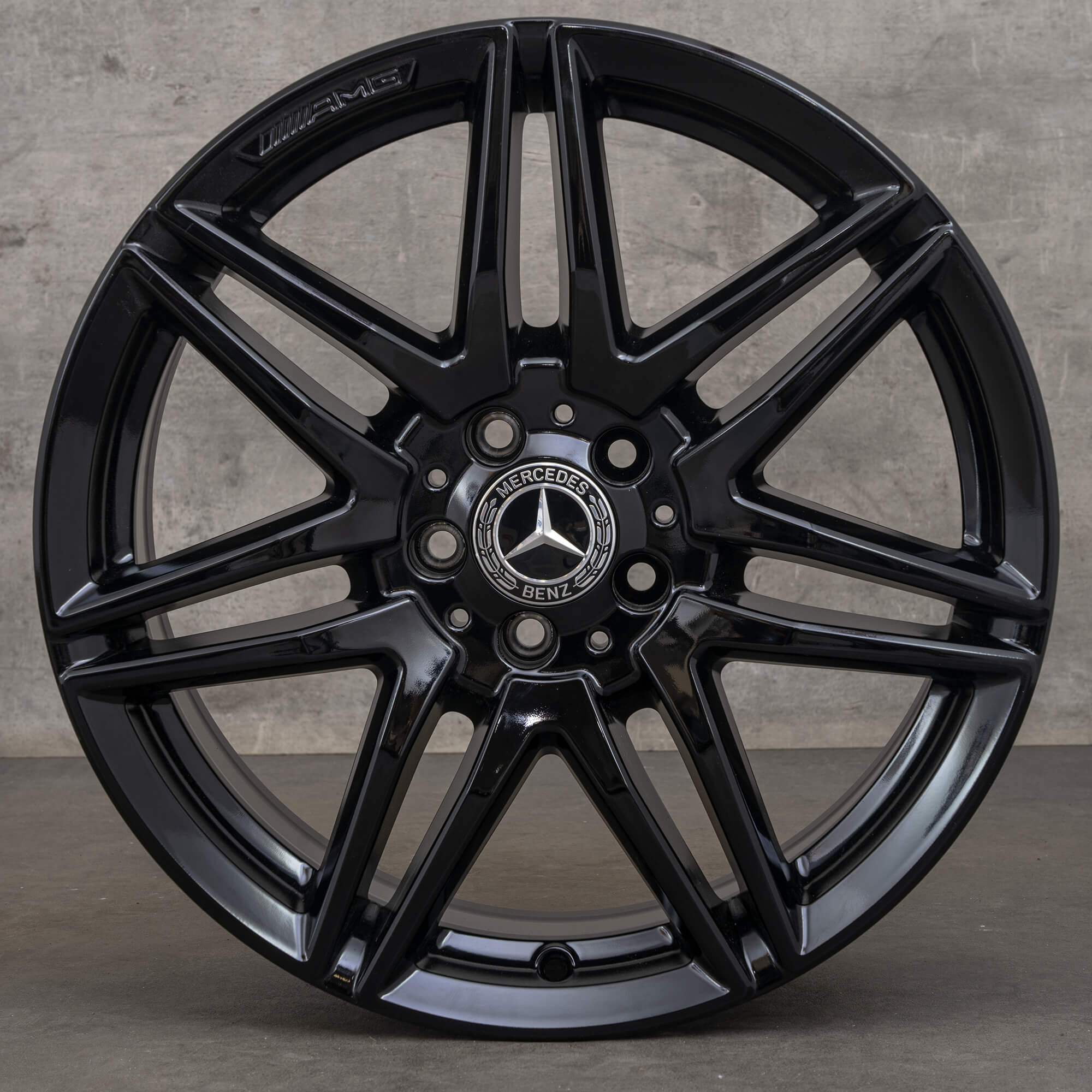 AMG19 美品 ベンツVクラスW447純正19㌅　※発送6月 AMG Mercedes Benz V-Class Vito W447 19 inch black high gloss