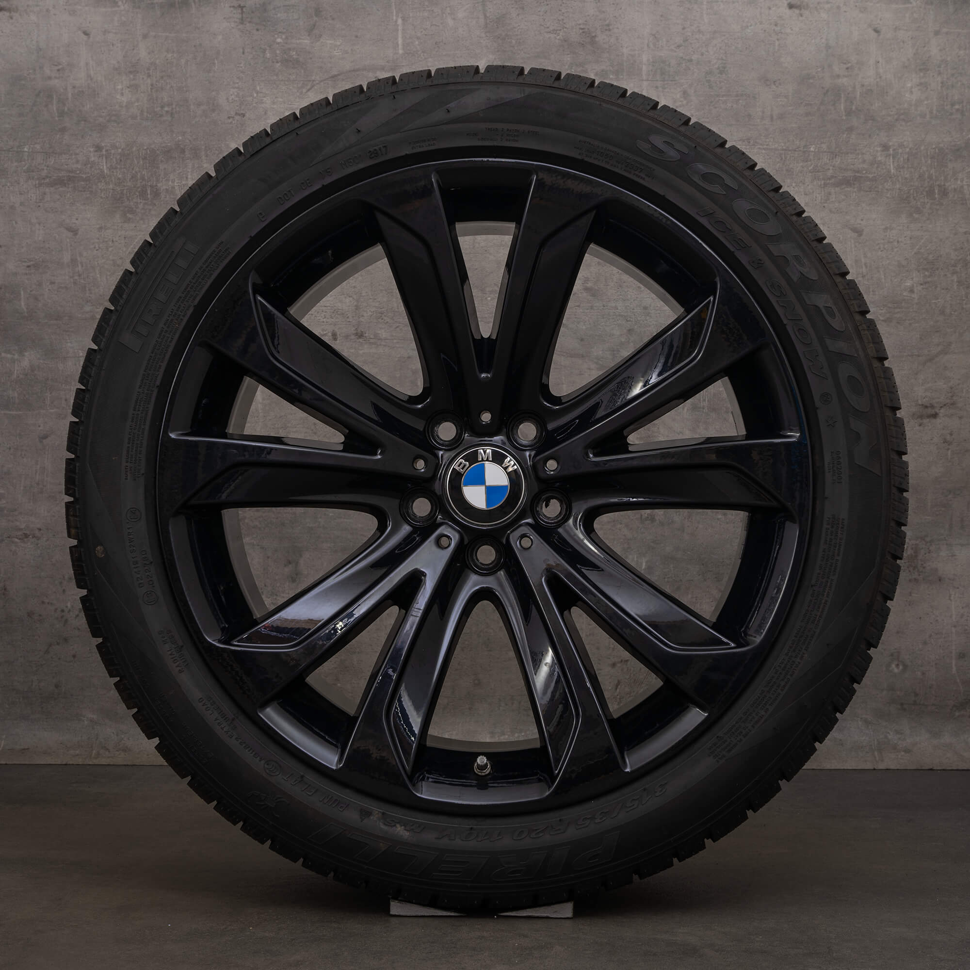 〈USED〉BMW X5（F15）、X6（F16）【ホイール＋タイヤ4本セット】 BMW X5 / X6 F15 F16 純正 Vスポークスタイリング594 中古