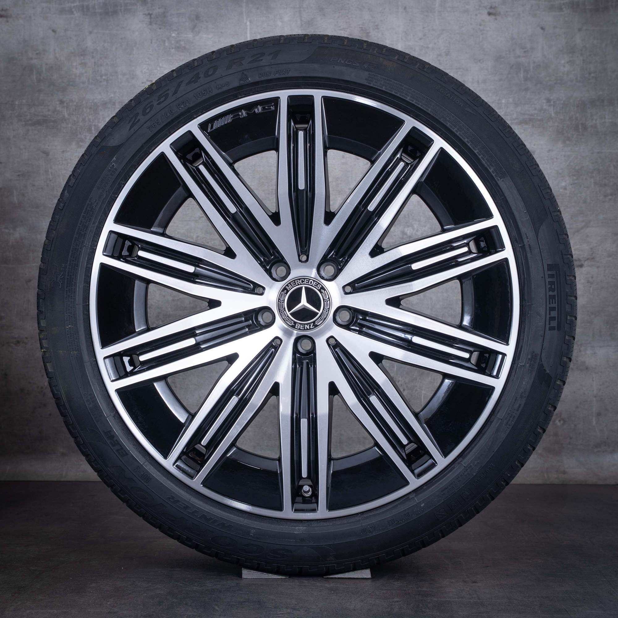 Original Mercedes Benz EQE AMG Winterräder 21 Zoll SUV X294 Felgen A2944011200 schwarz front glanzgedreht
