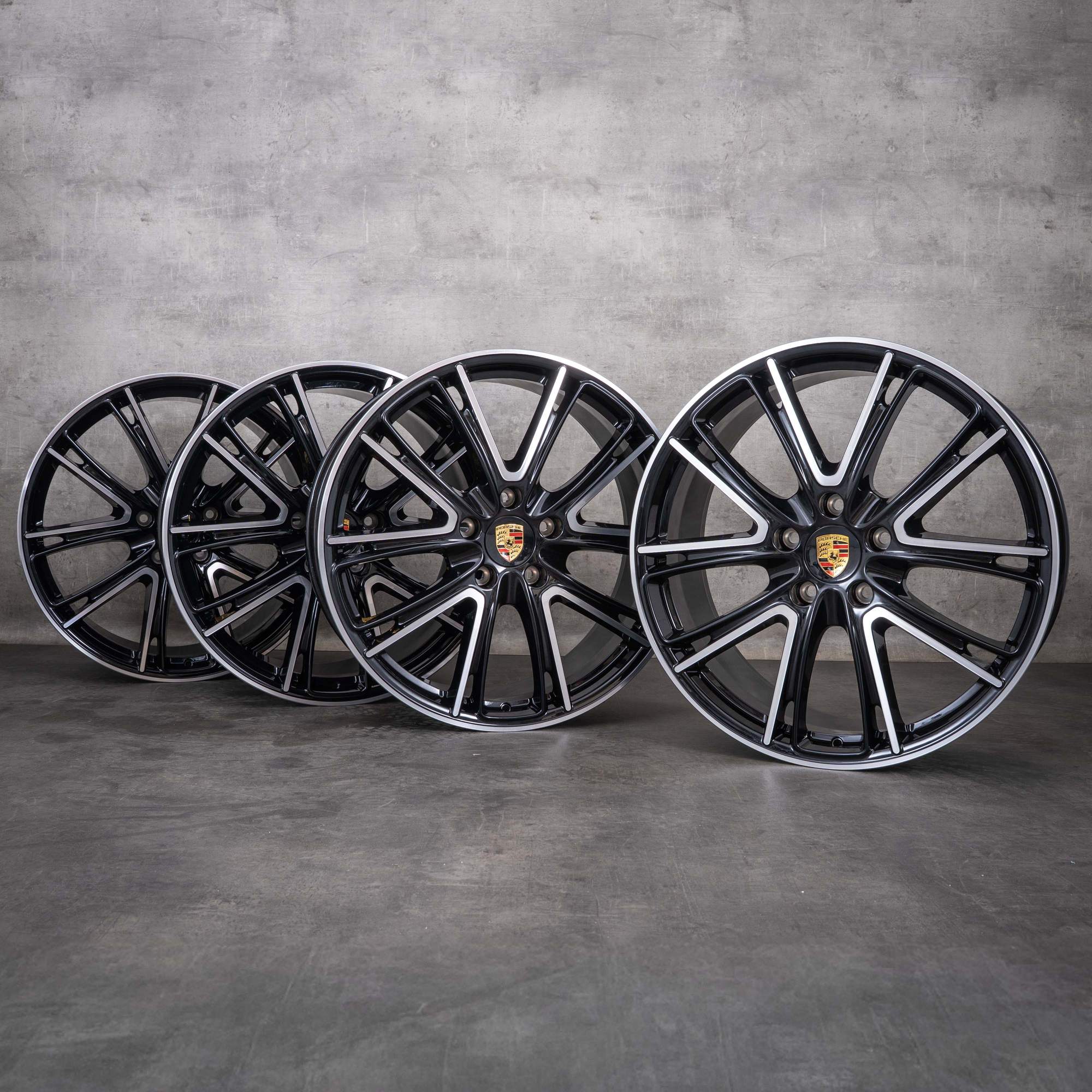 Jante originale Porsche Panamera de 21 inch, model 971 Exclusiv Design, coduri 971601025M și 971601025N, negre, diamantate, NOI