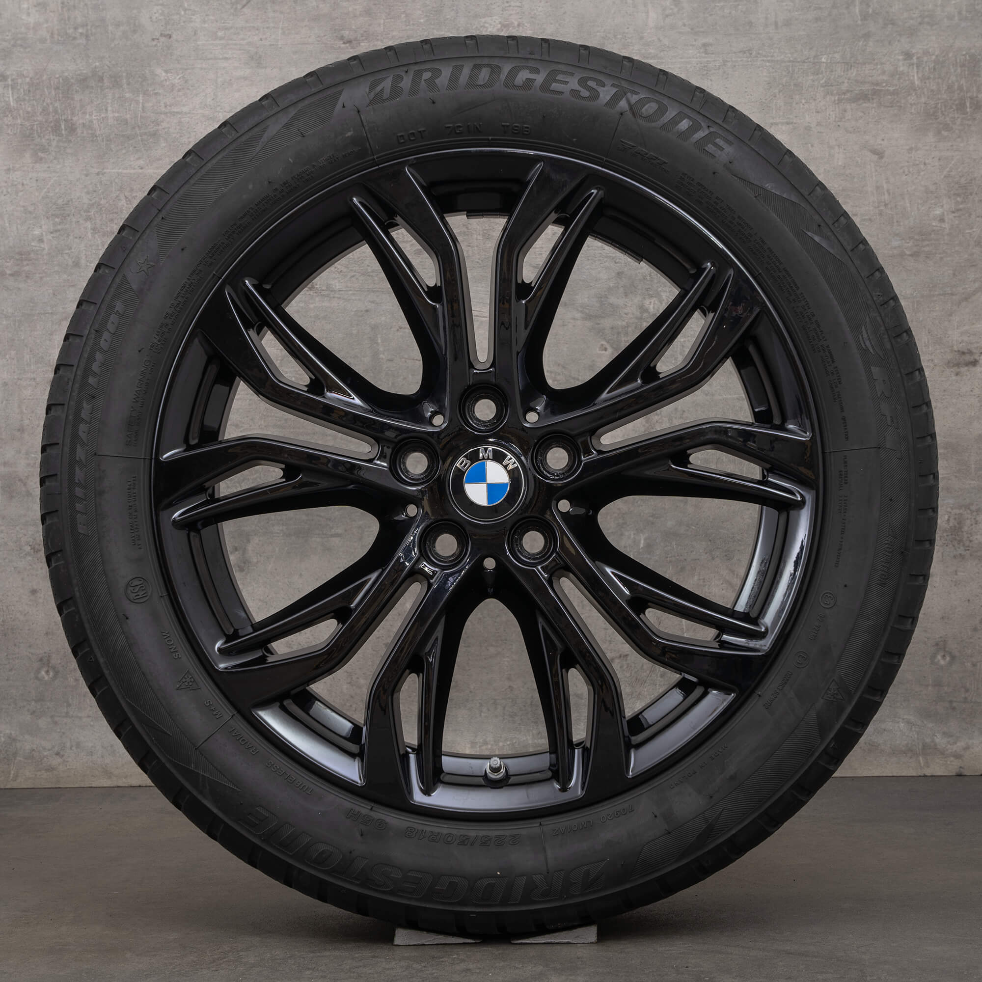 BMW X1 F48 X2 F39 Winterräder 18 Zoll Felgen Winterreifen 6883503 Styling 566
