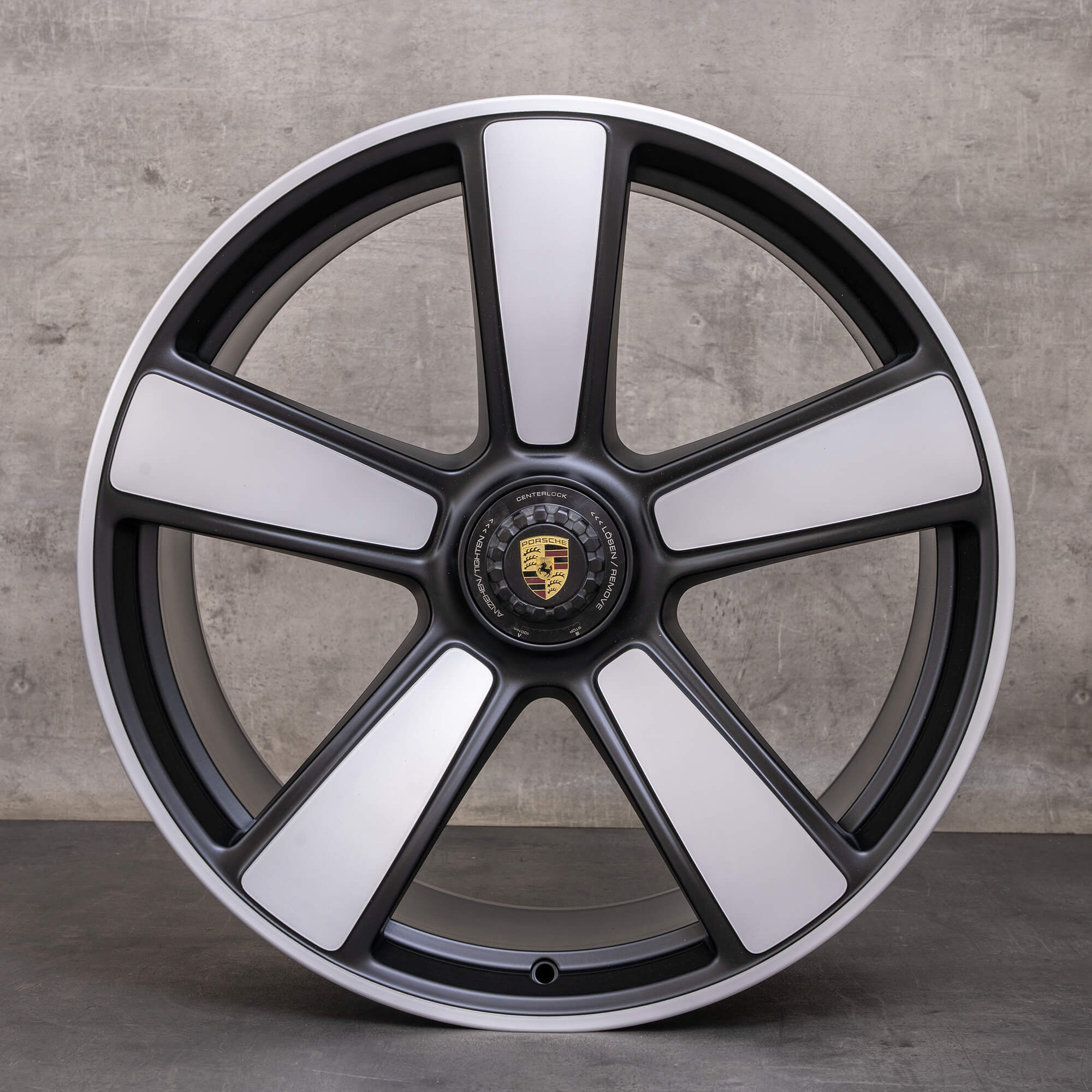 Original Porsche 911 50 Jahre Classic Felgen 20 Zoll 992 Turbo & Turbo S 992601025AP 992601025DQ schwarz matt glanzgedreht NEU