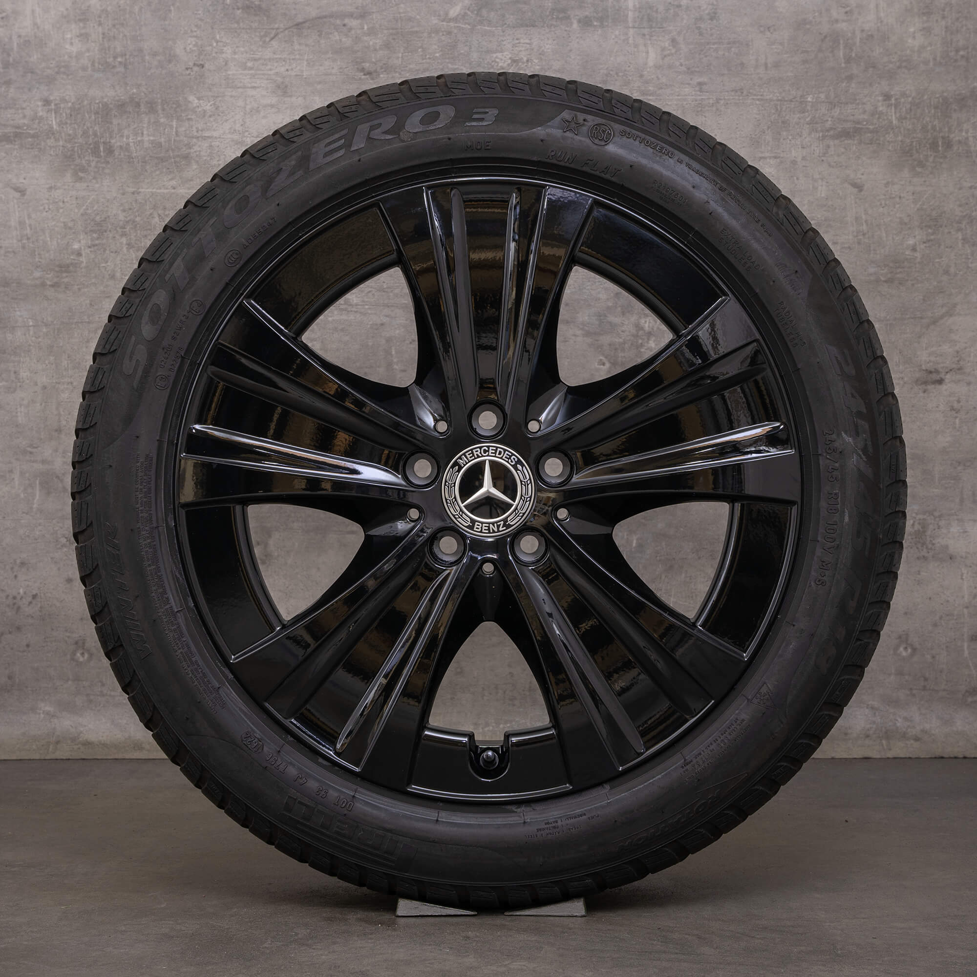 Neumáticos de invierno originales Mercedes Benz Clase E 18 pulgadas W213 S213 C238 A238 llantas A2134013700 negro alto brillo