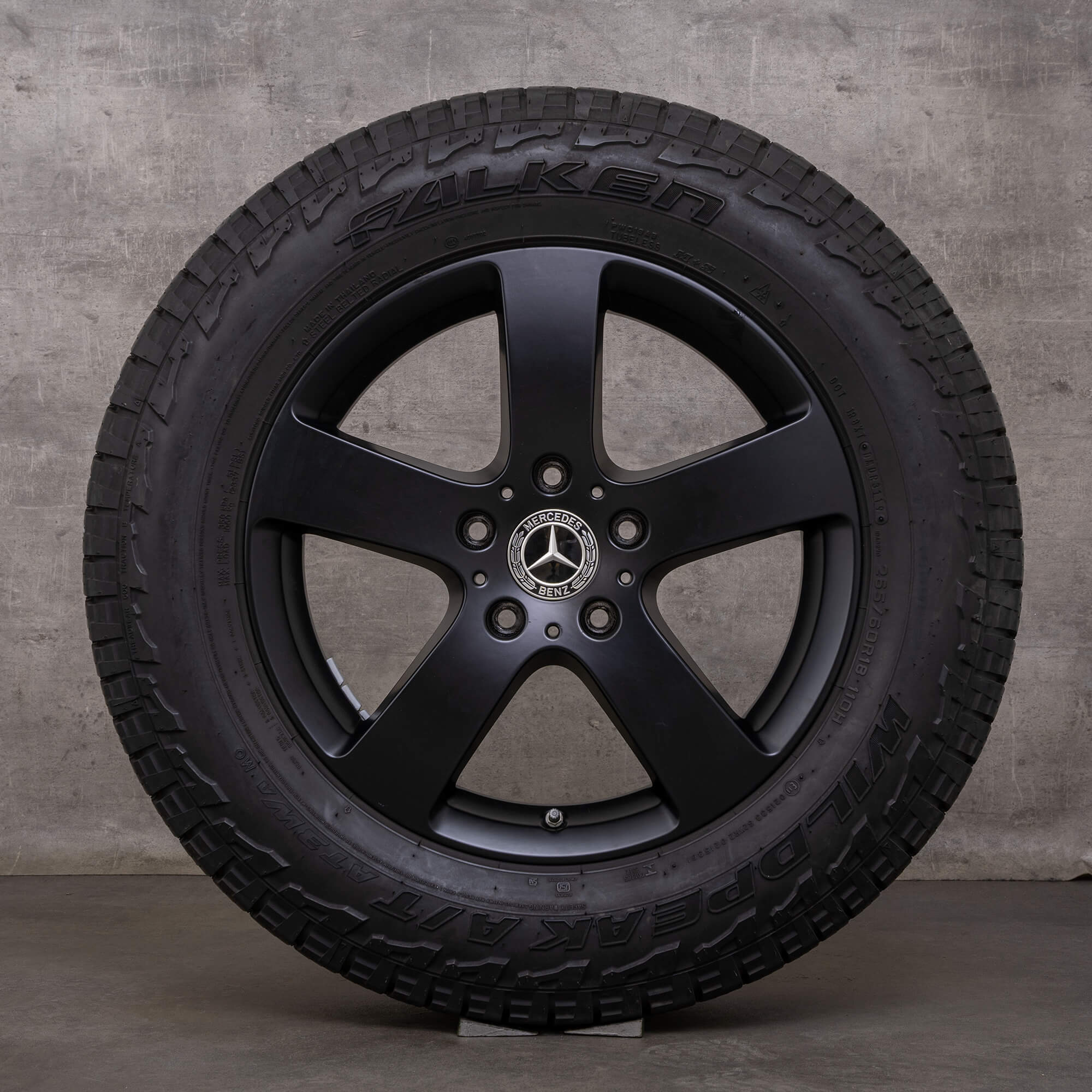 Originele Mercedes G-Klasse winterwielen 18 inch 463A velgen A4634010900 zwart mat