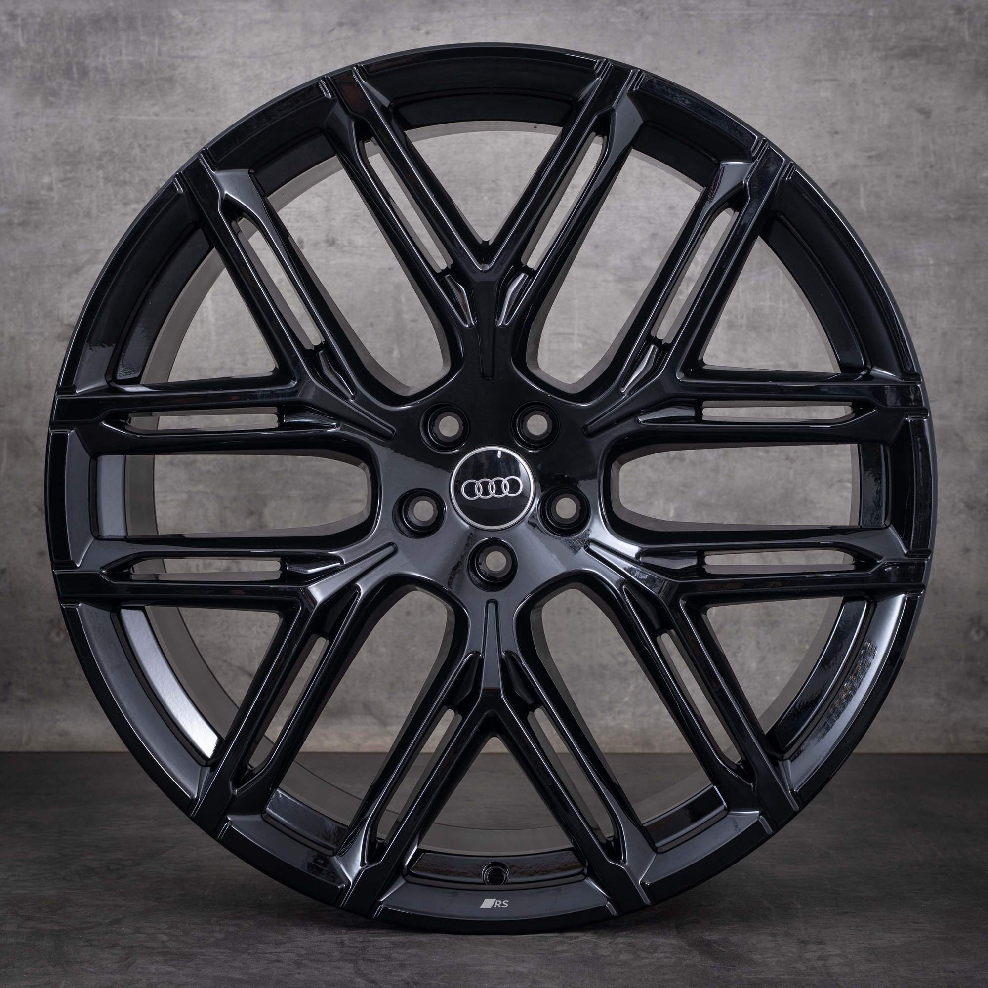 OEM Audi RS Q8 23inch 4M8 4M8601025BJ rims gloss black