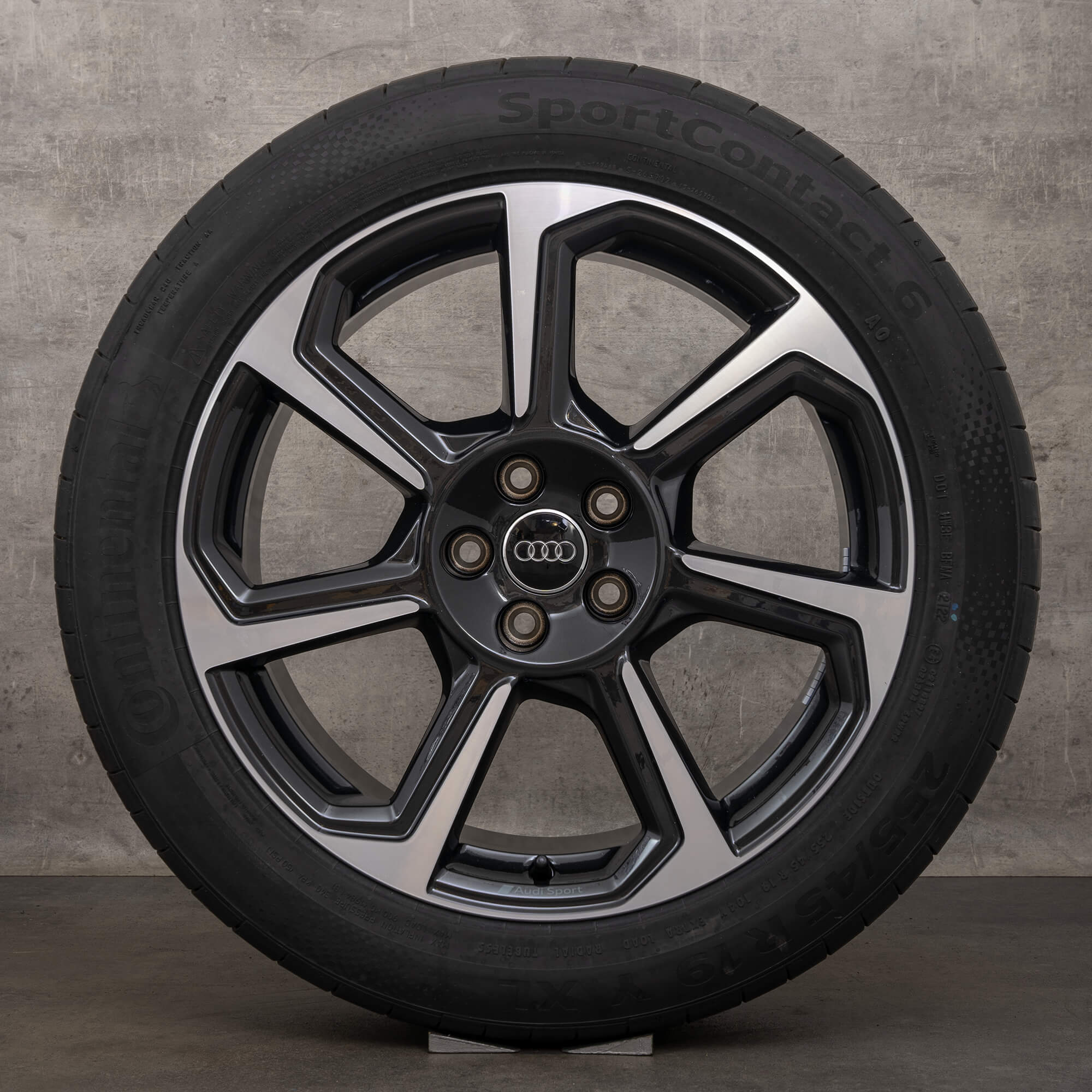 Audi Q3 F3 roues été pneus jantes 19 pouces rotor 83A601025D NEUF