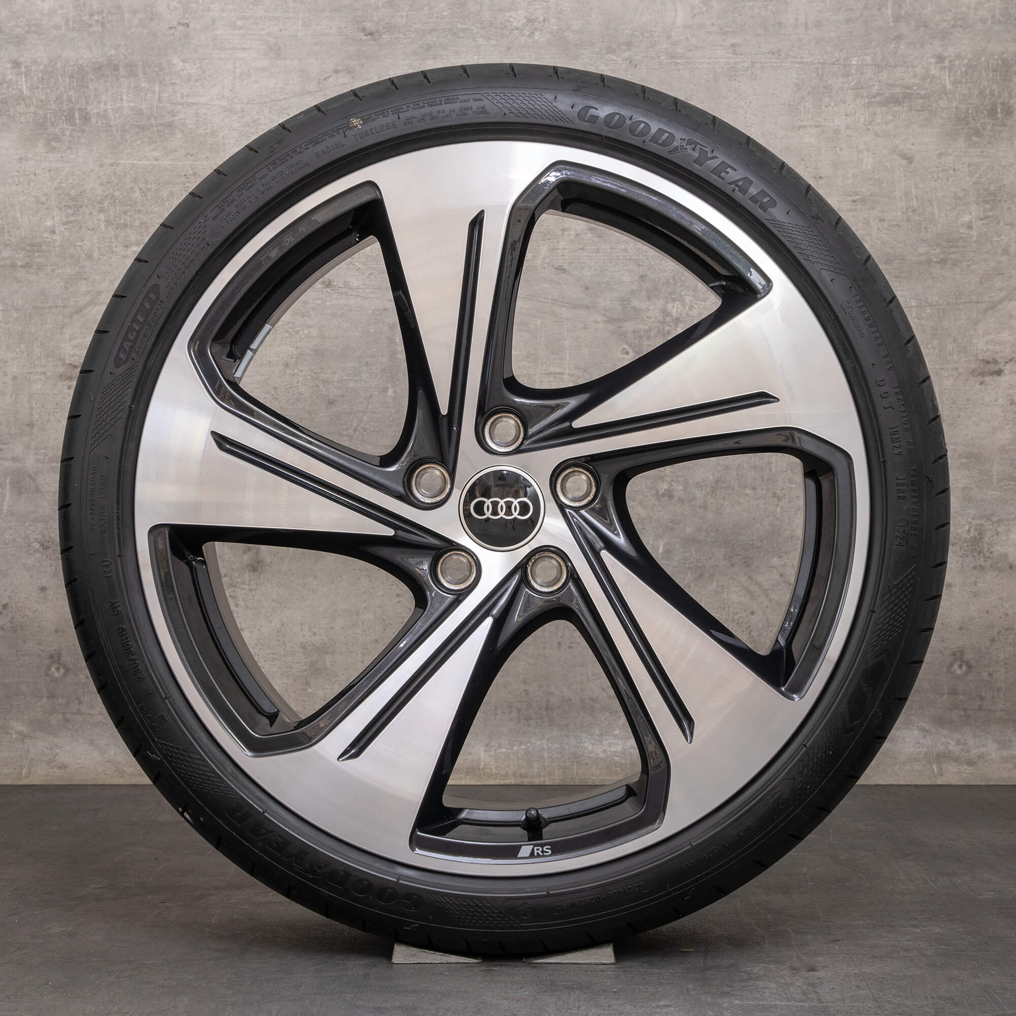 OEM Audi A3 S3 rims 19 inch 8Y 8V summer wheels 8Y0601025CG anthracite glossy turned