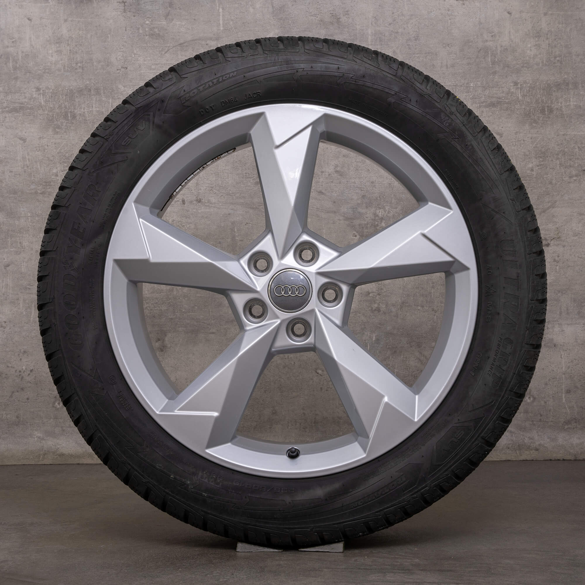 Original Audi Q3 roues d'hiver 19 pouces F3 jantes 83A601025N Dynamic argent