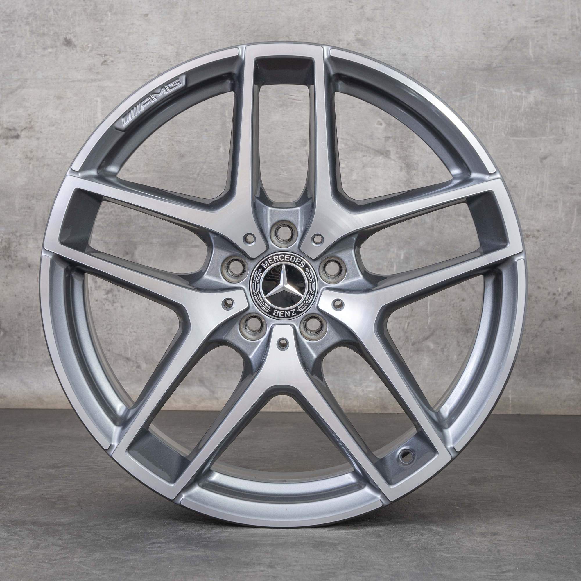 Oryginalne felgi Mercedes Benz GLC & 43 AMG 19 cali C253 X253 A2534011800 szary himalaya polerowane aluminiowe