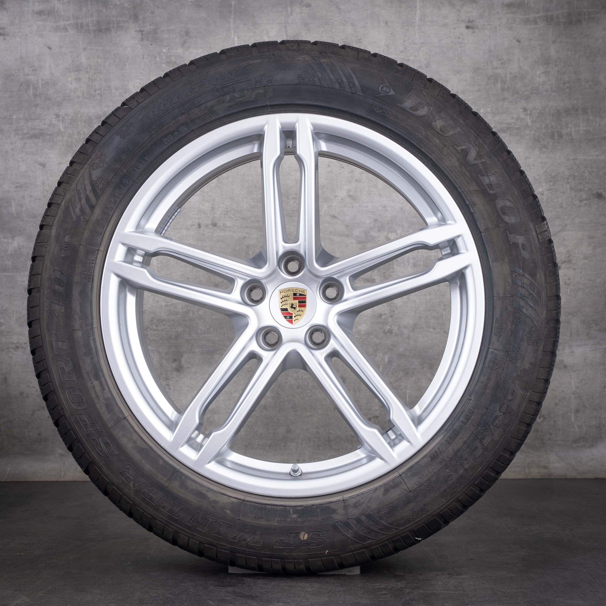 Pneumatiques hiver d'origine Porsche Macan 19 pouces II III, référence 95B044650A, argent brillant