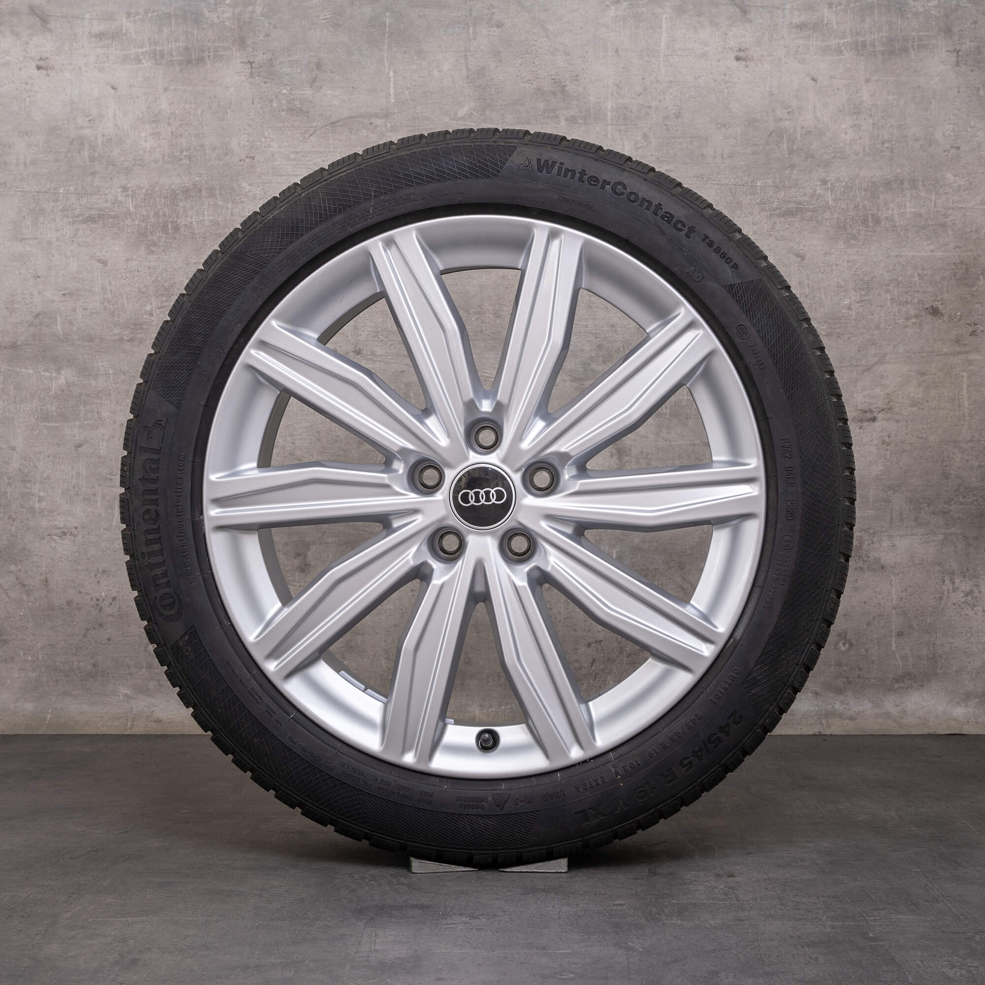 Original Audi A6 S6 jante de iarnă 19 inch 4K C8 4K0601025M dynamic silver