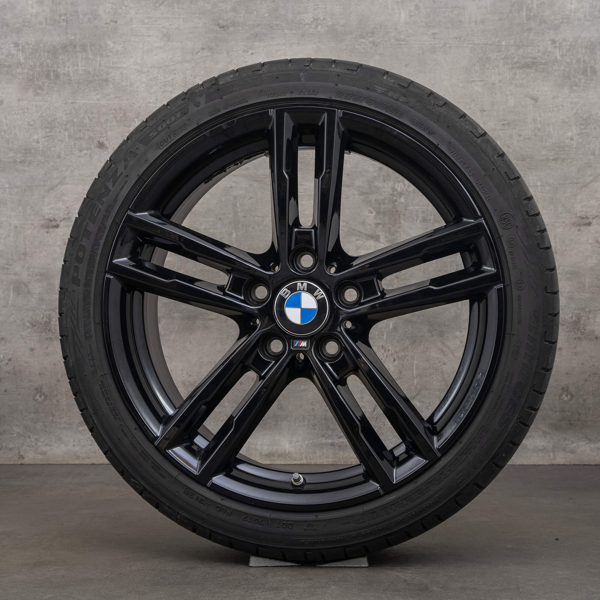 BMW Série 1 F20 F21 2 F22 F23 rodas de verão jantes 18 polegadas pneus 719 M