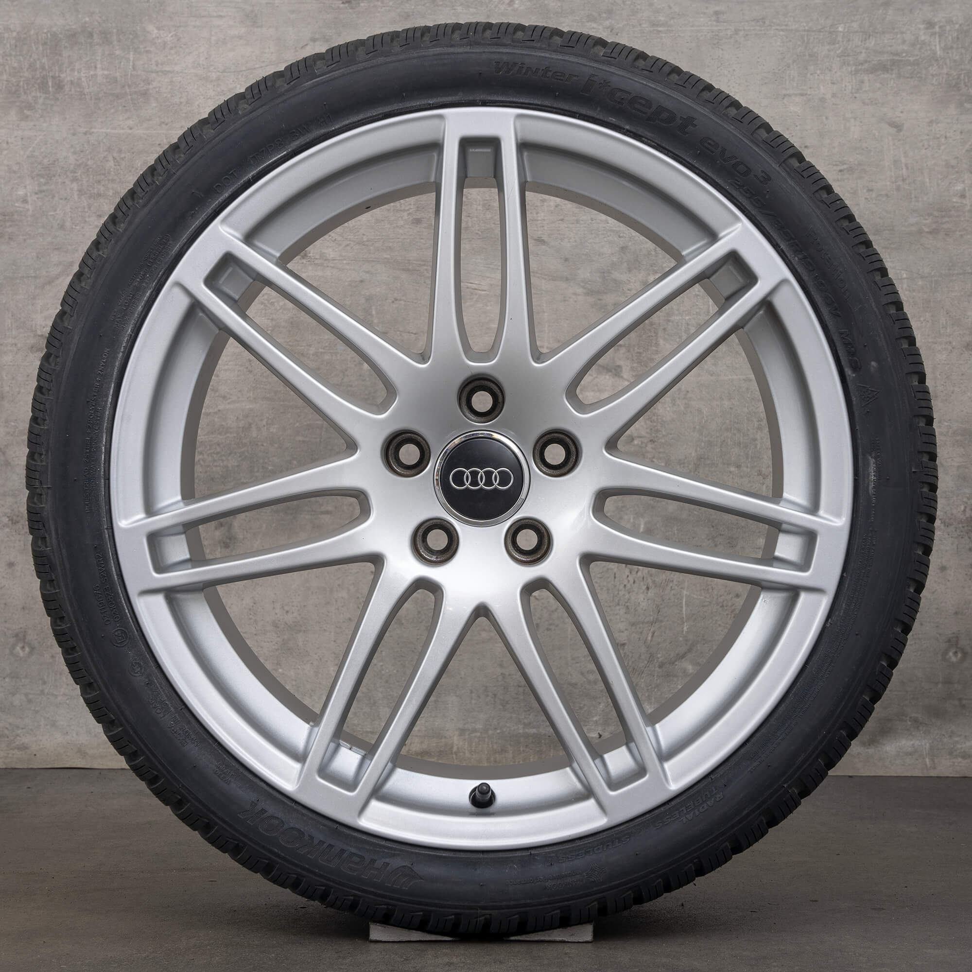 Audi A4 S4 B8 8K 19 Zoll Felgen Winterräder Winterreifen S line 8K0601025AA
