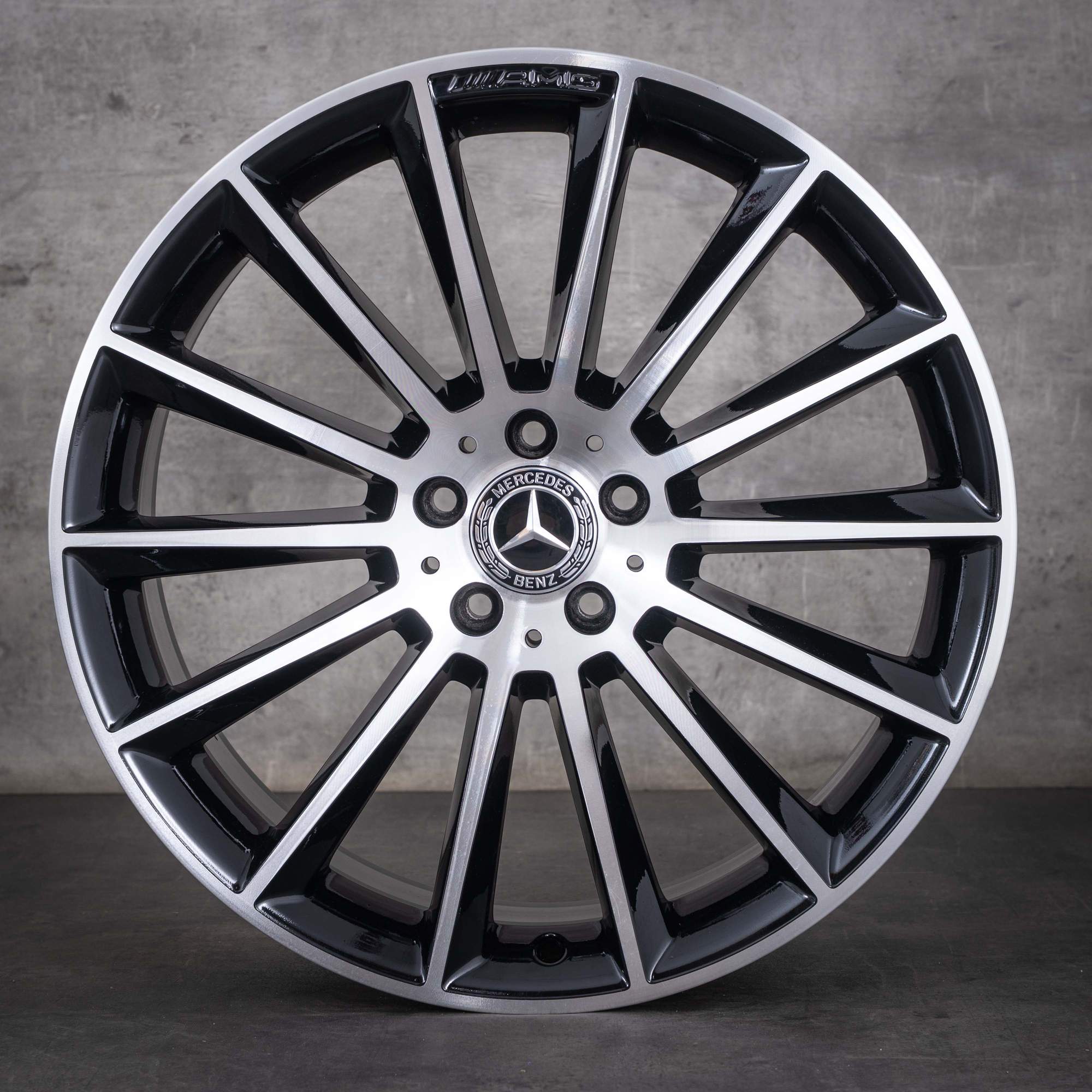 Originální 20palcové disky Mercedes-Benz CLS AMG W257 C257 letní kola A2574011900 A2574012000, černé, s diamond cut