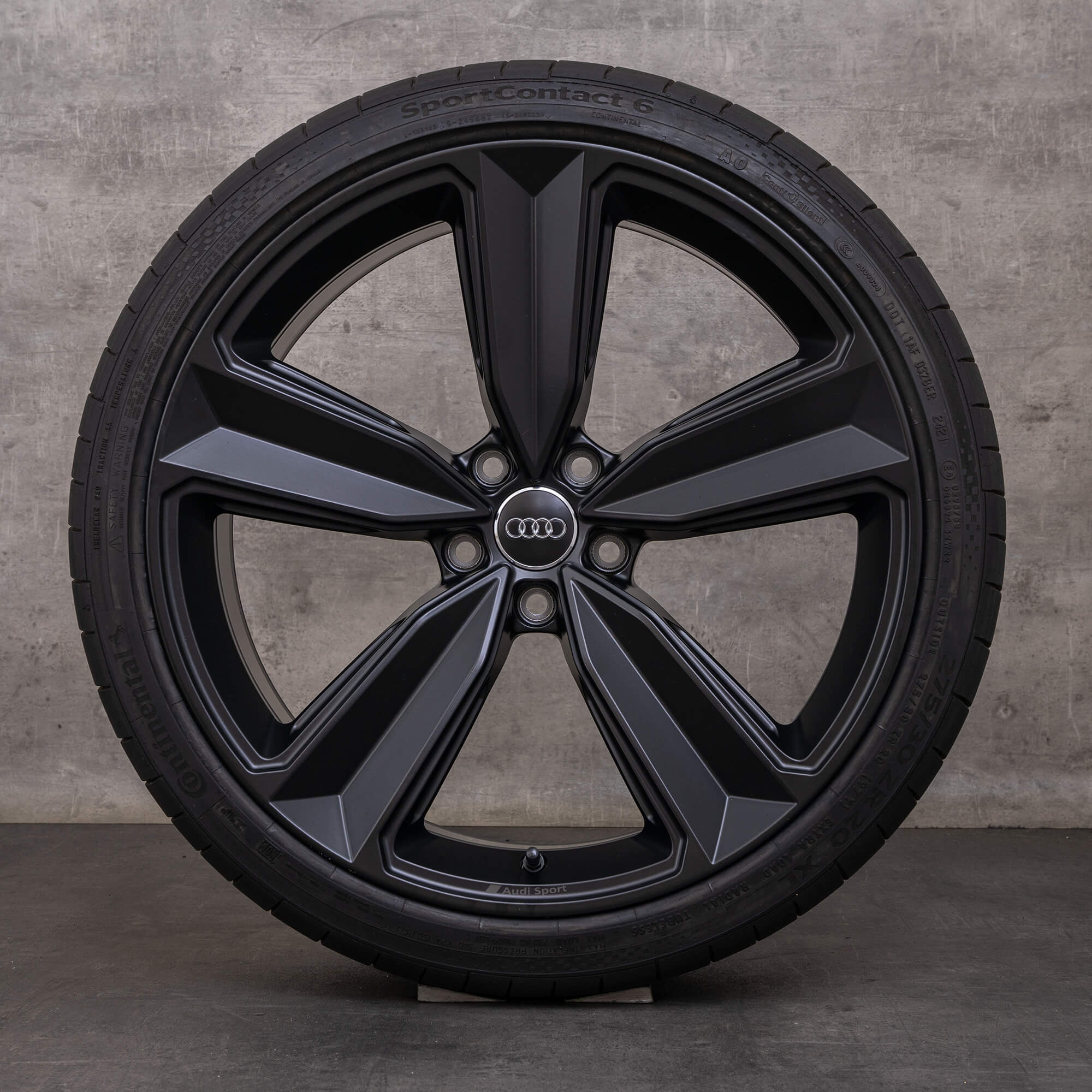 Original Audi RS4 RS5 ráfky na auto 20" B9 8W F5 letní kola 8W0601025CS Peak black matt